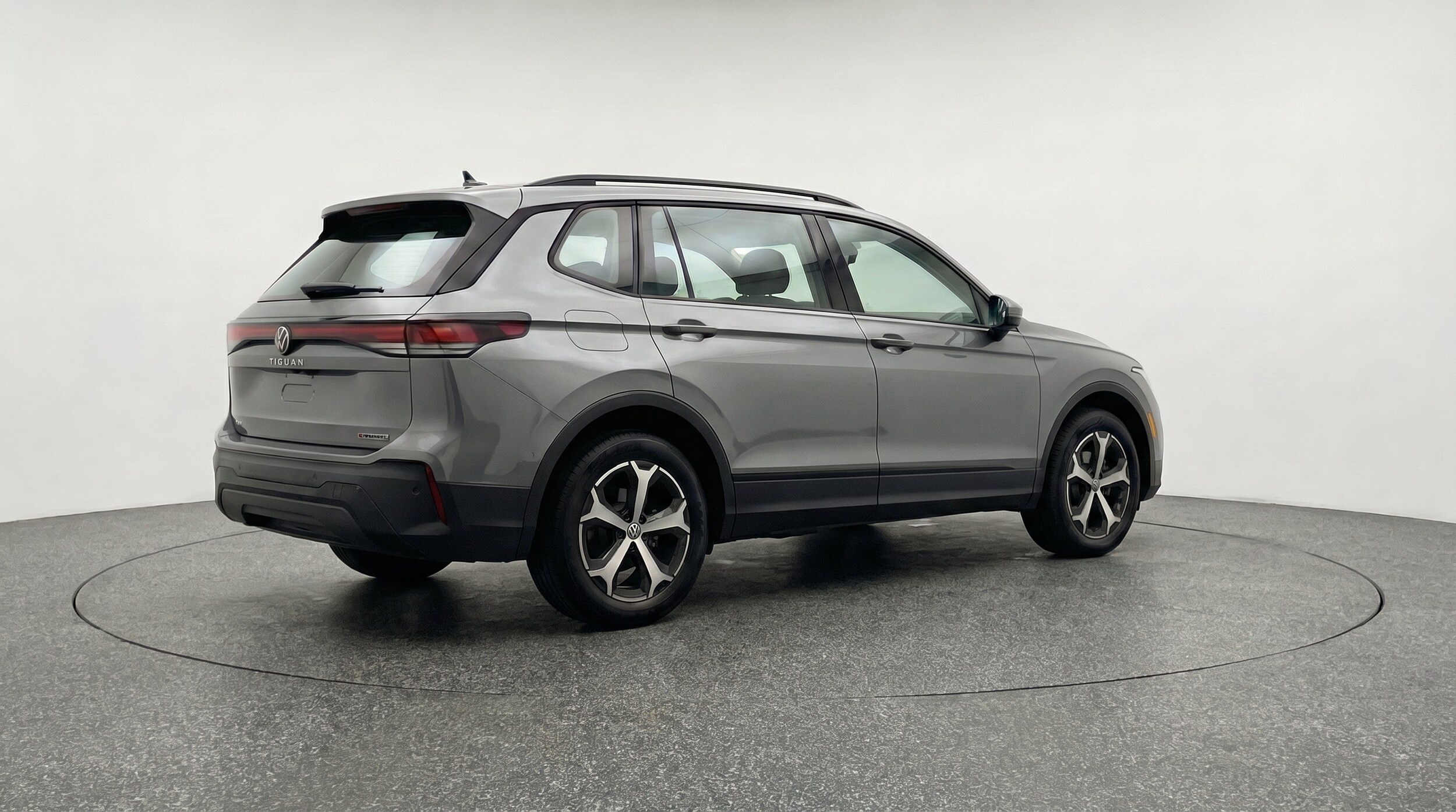 Thumbnail: 2026 Volkswagen Tiguan - 9
