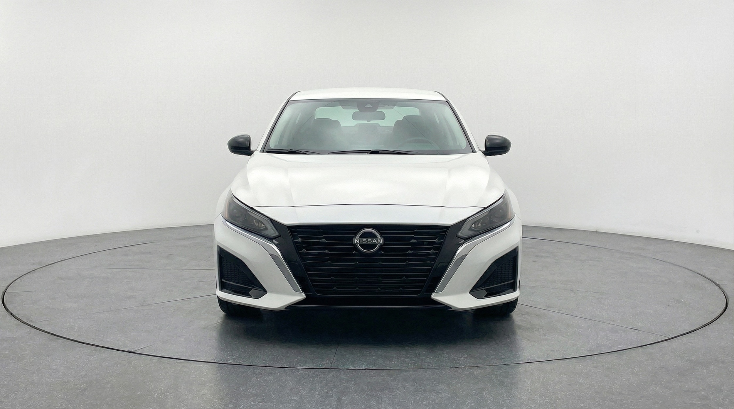 Thumbnail: 2025 Nissan Altima - 2