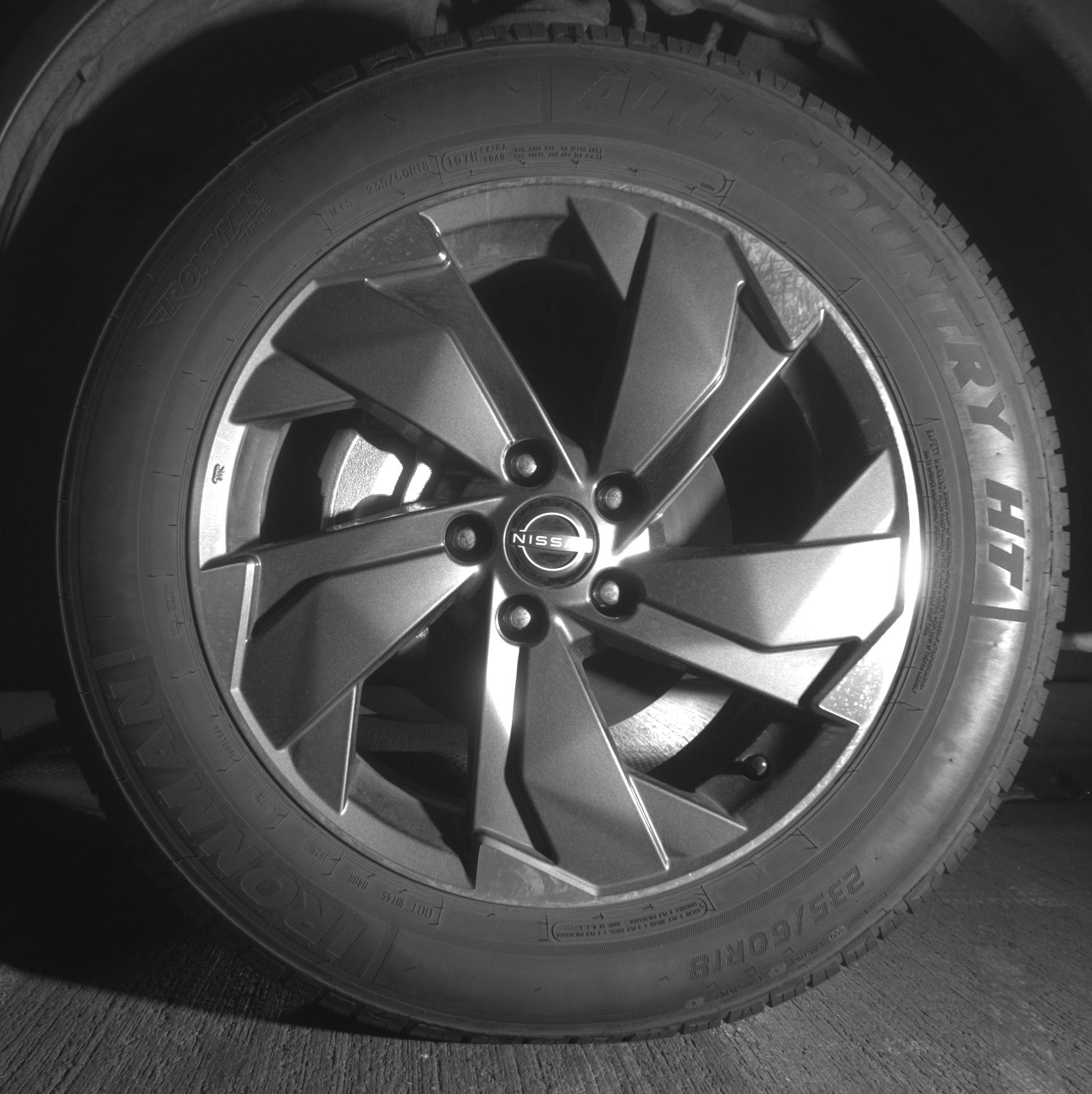 Thumbnail: 2025 Nissan Rogue - 9