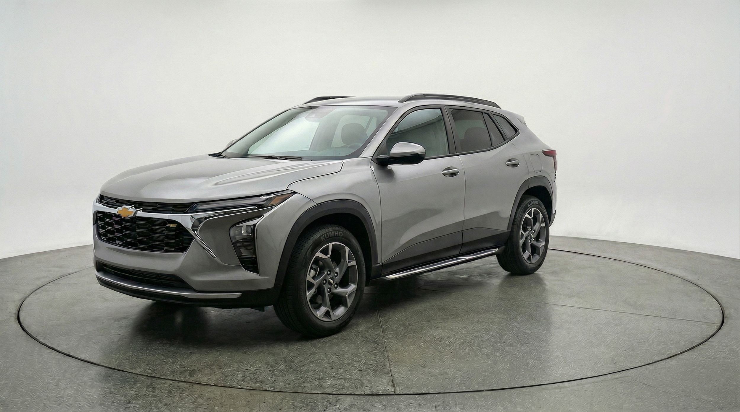 Thumbnail: 2025 Chevrolet Trax - 3