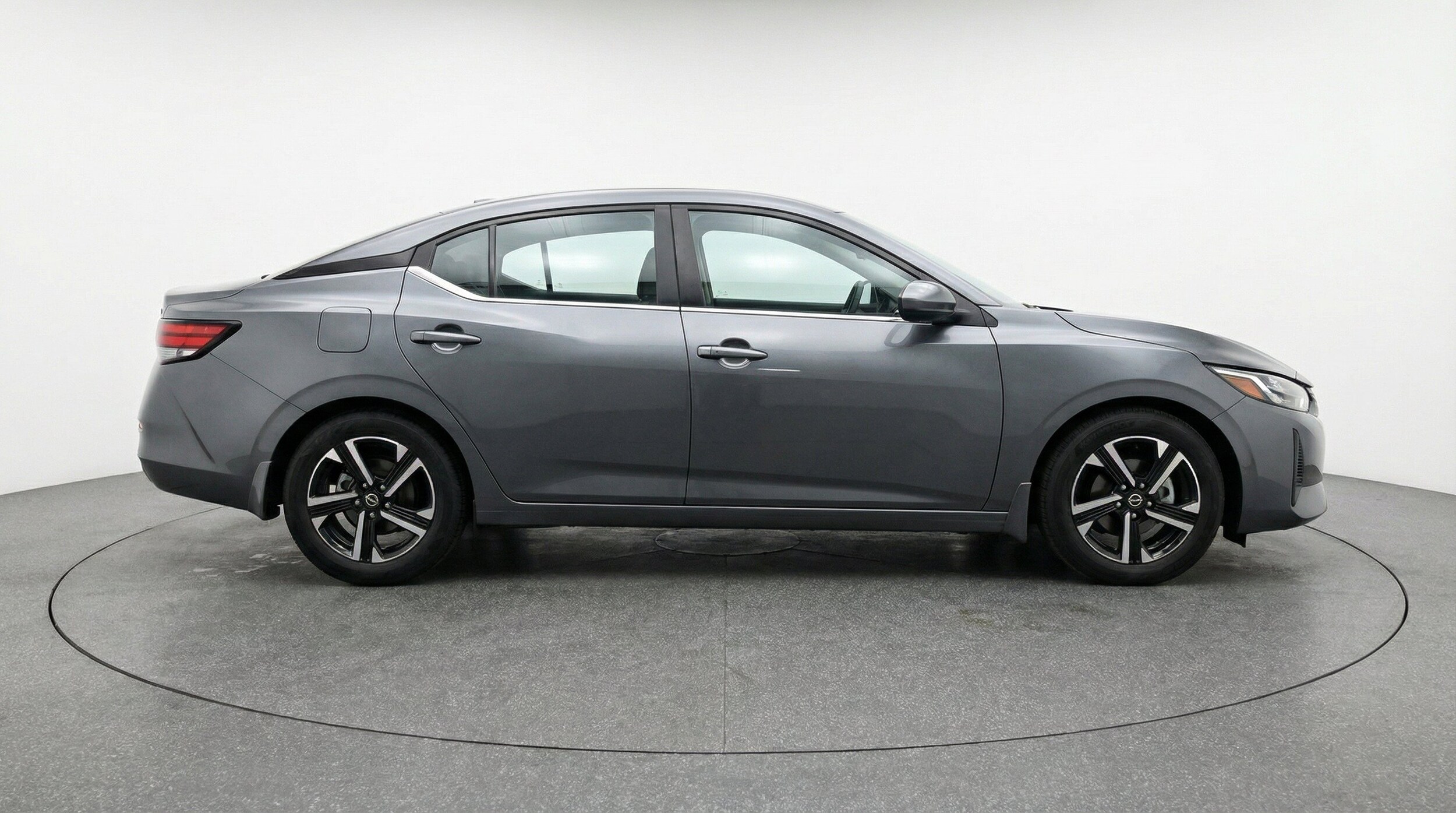Thumbnail: 2025 Nissan Sentra - 10