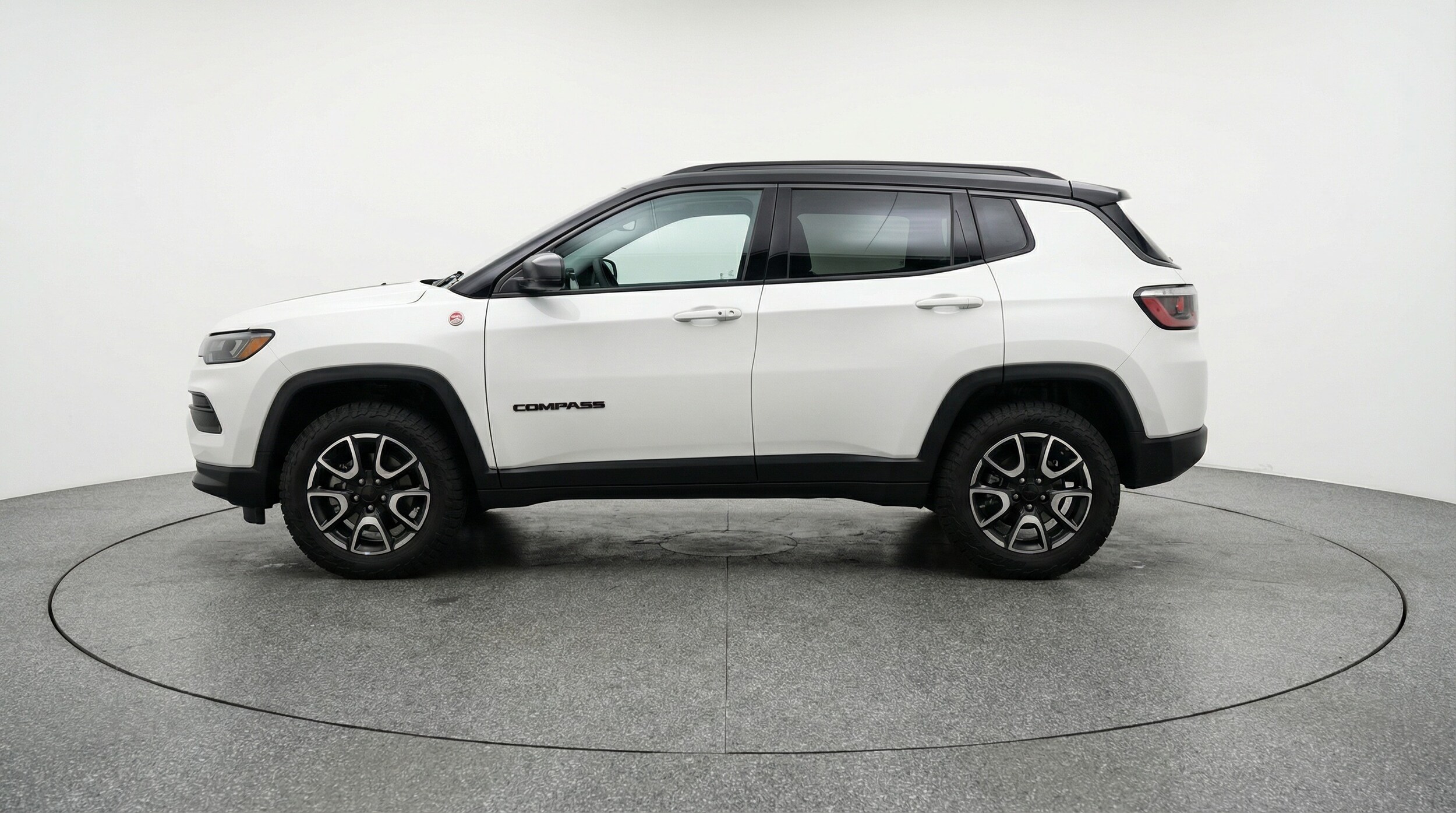 Thumbnail: 2025 Jeep Compass - 4