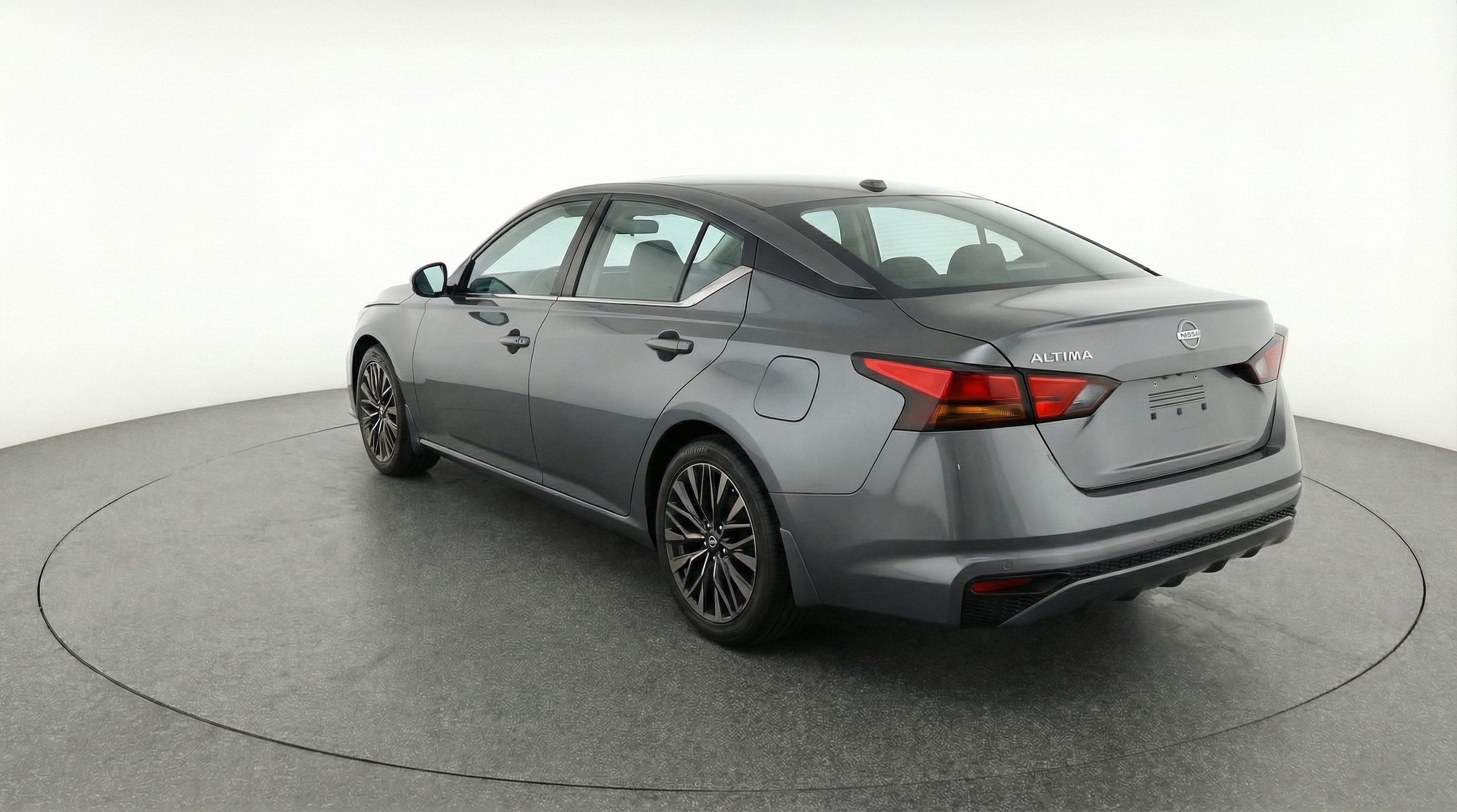 Thumbnail: 2025 Nissan Altima - 5