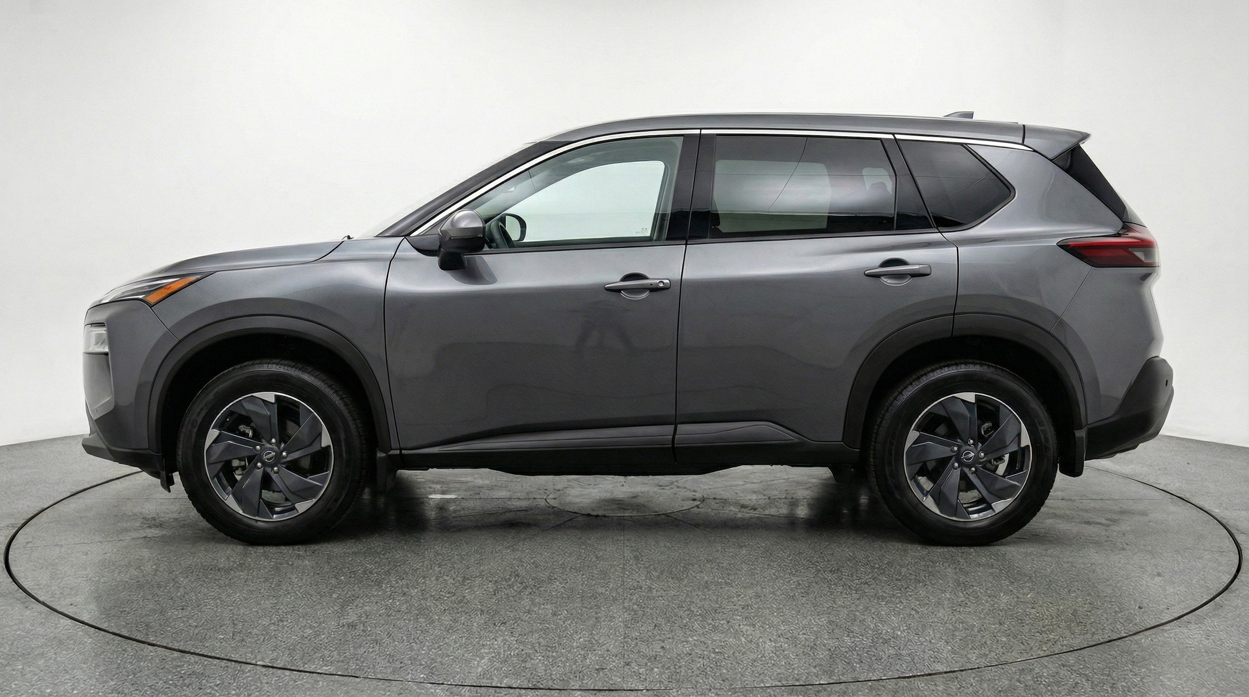 Thumbnail: 2025 Nissan Rogue - 5