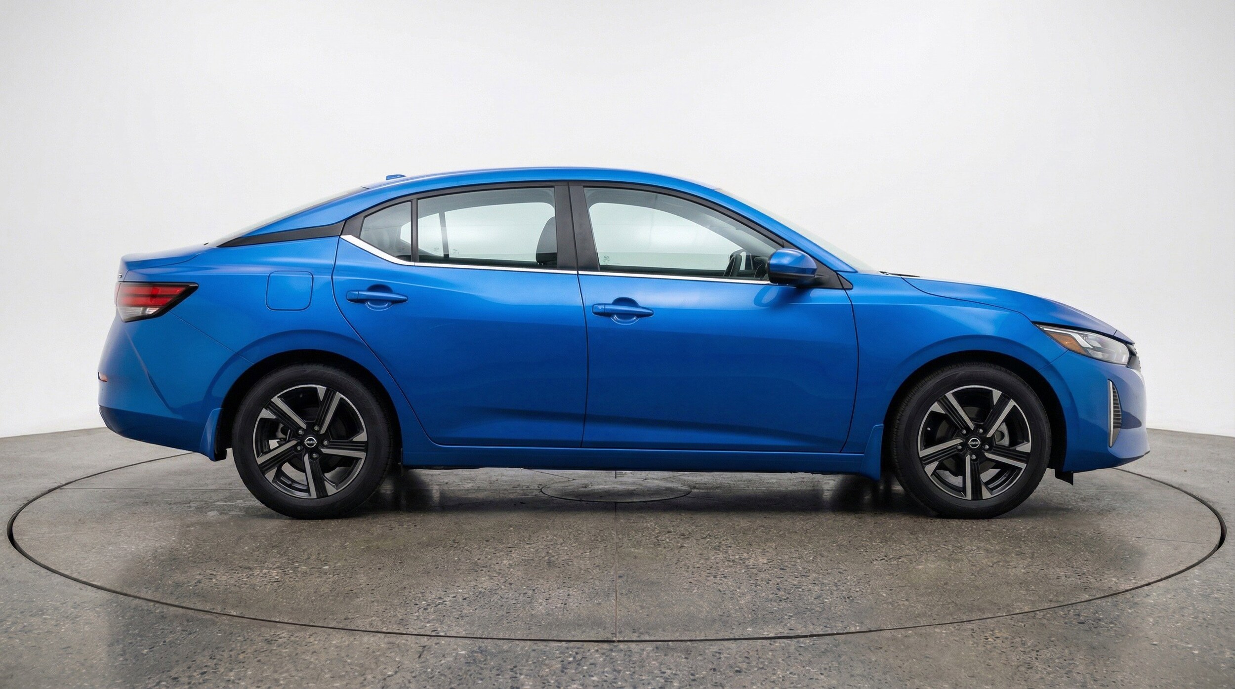 Thumbnail: 2025 Nissan Sentra - 11
