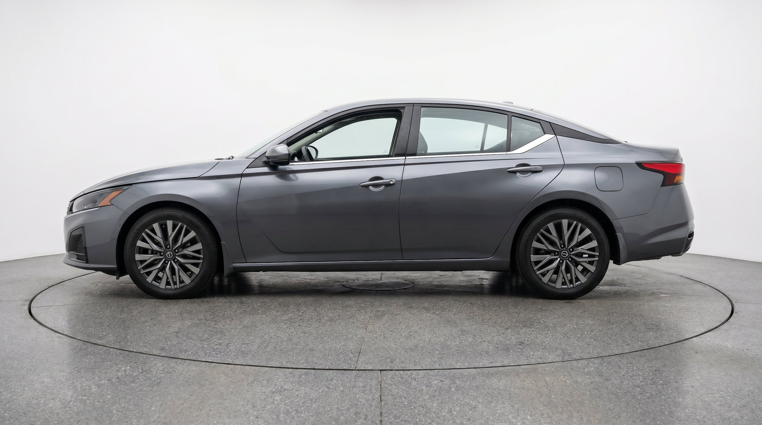 Thumbnail: 2026 Nissan Altima - 5