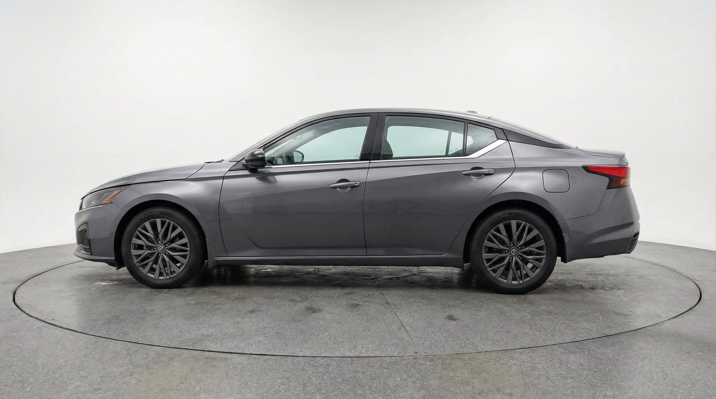 Thumbnail: 2026 Nissan Altima - 5