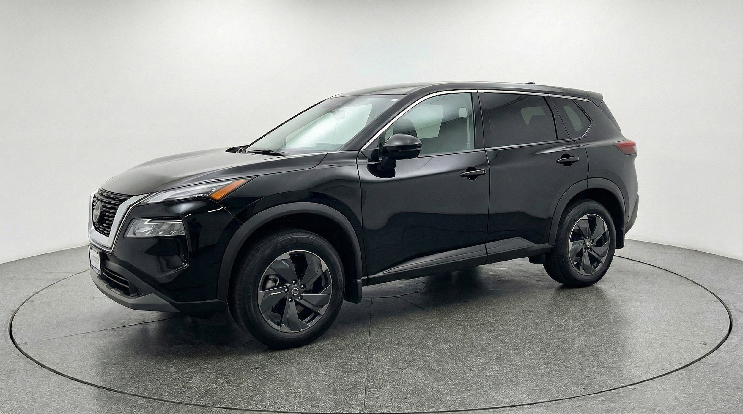 Thumbnail: 2025 Nissan Rogue - 3