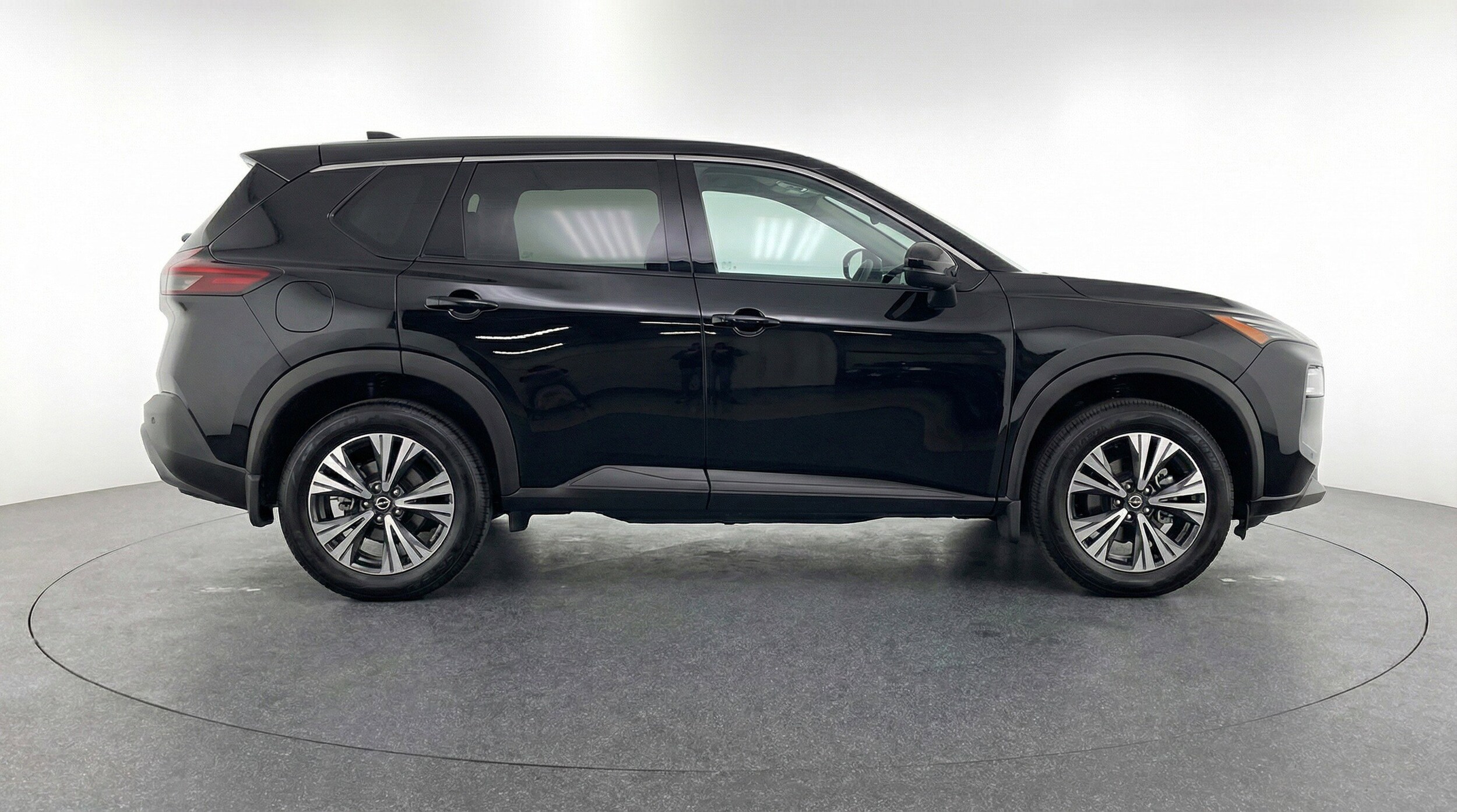 Thumbnail: 2025 Nissan Rogue - 11