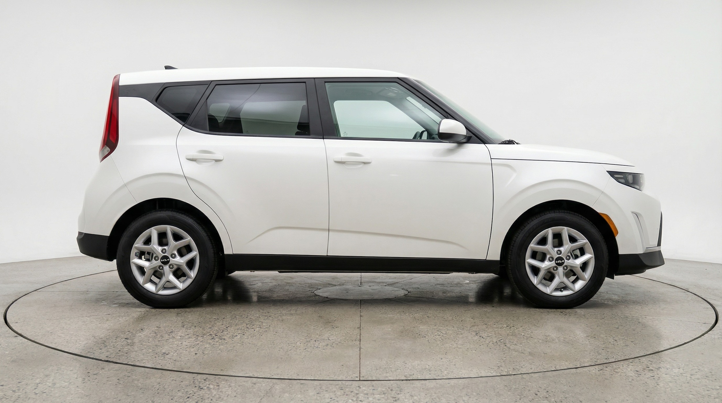 Thumbnail: 2025 Kia Soul - 8