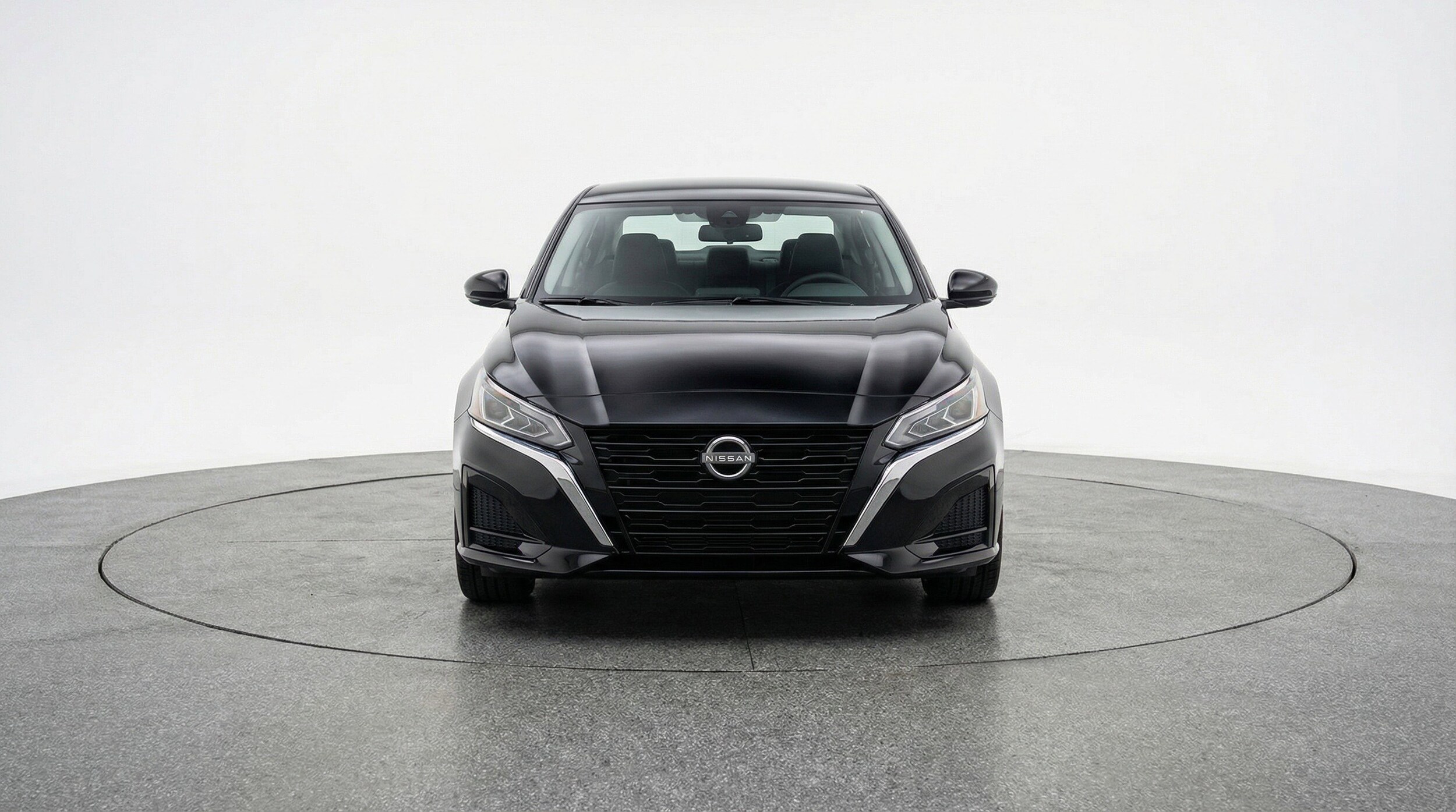 Thumbnail: 2025 Nissan Altima - 2