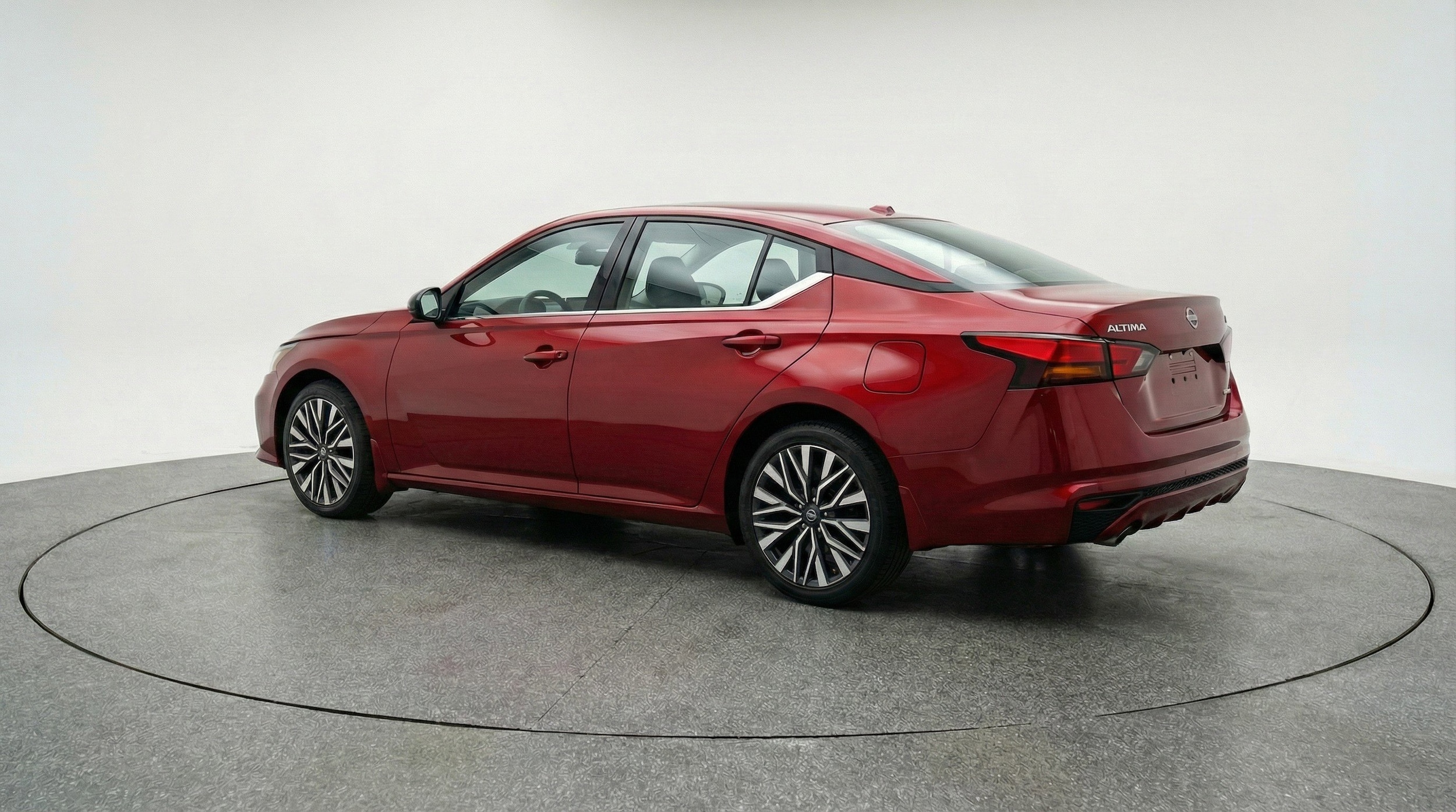 Thumbnail: 2025 Nissan Altima - 6
