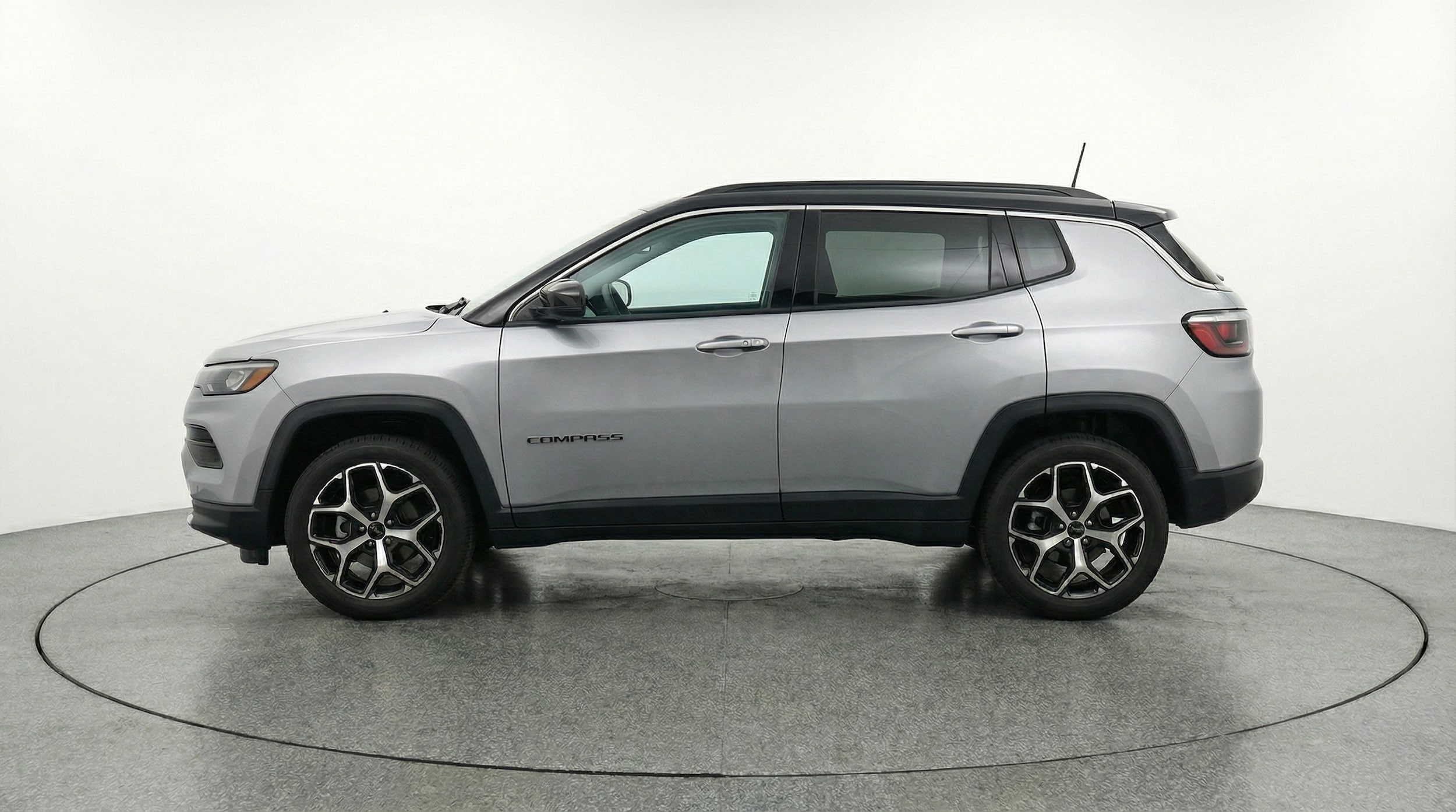 Thumbnail: 2025 Jeep Compass - 4