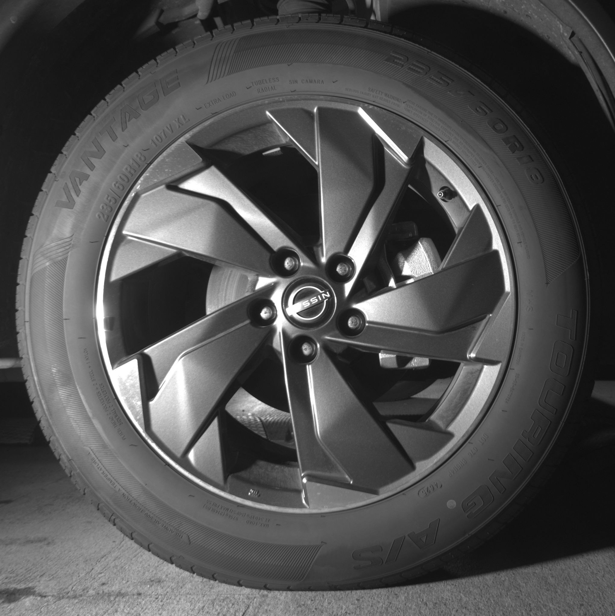 Thumbnail: 2025 Nissan Rogue - 13