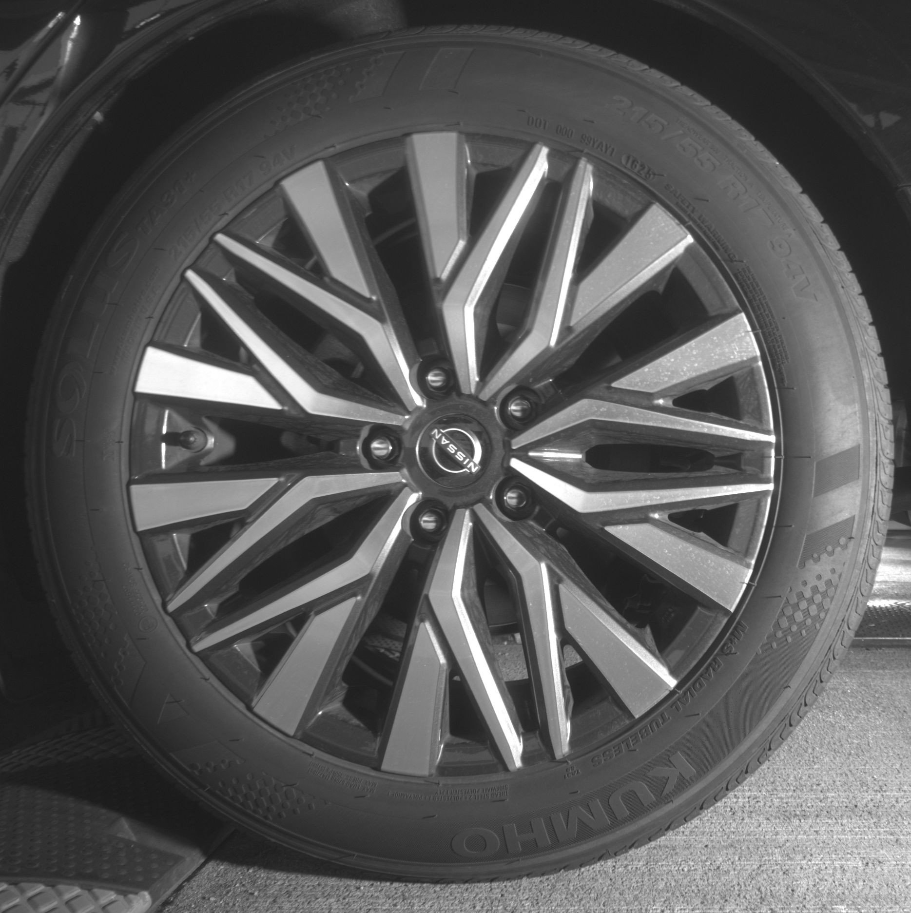 Thumbnail: 2025 Nissan Altima - 14