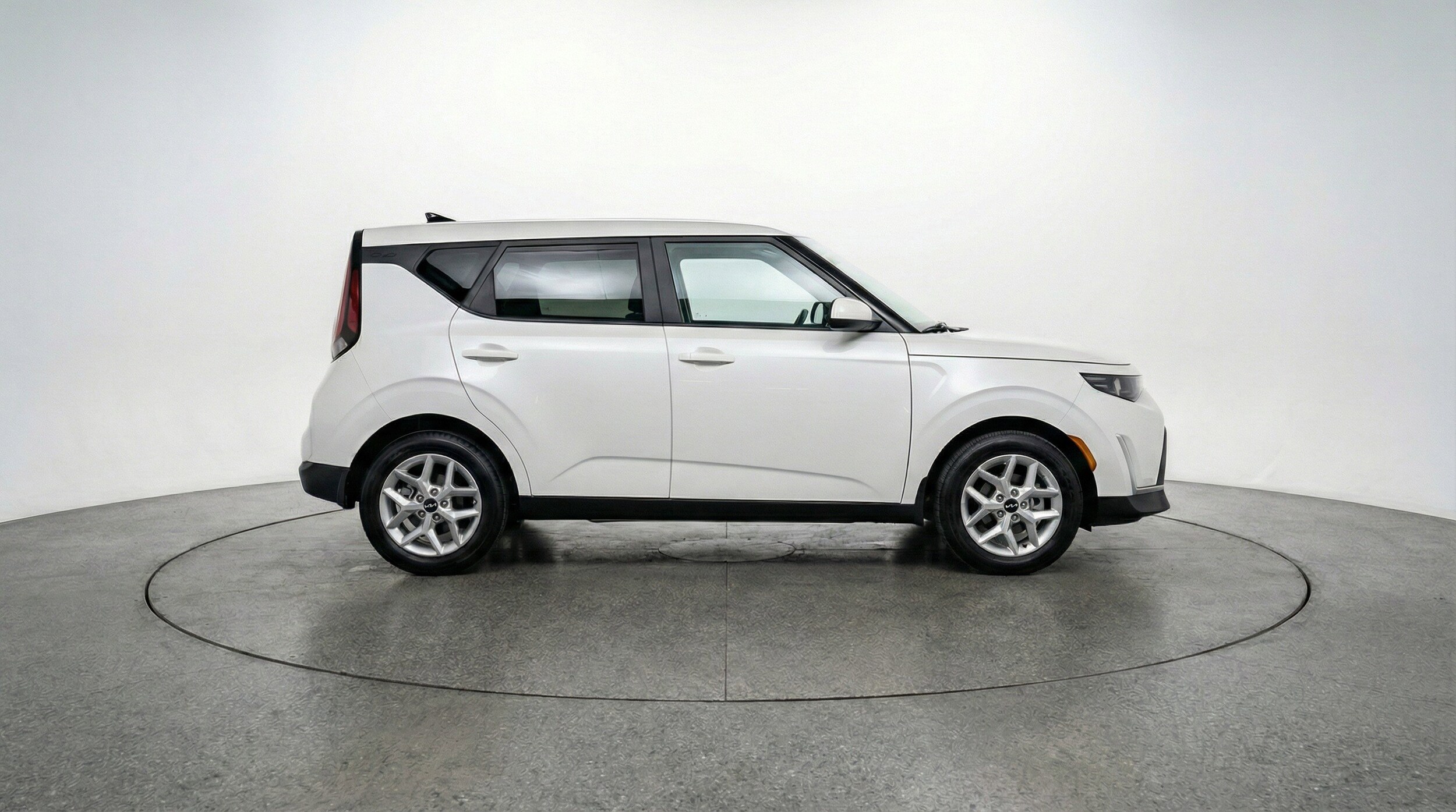 Thumbnail: 2025 Kia Soul - 11