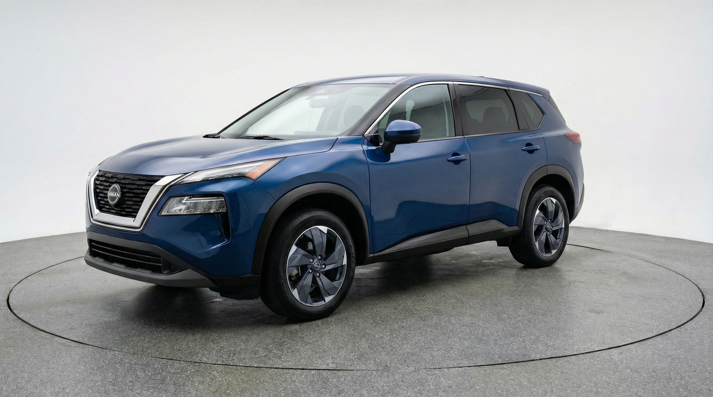 Thumbnail: 2025 Nissan Rogue - 3