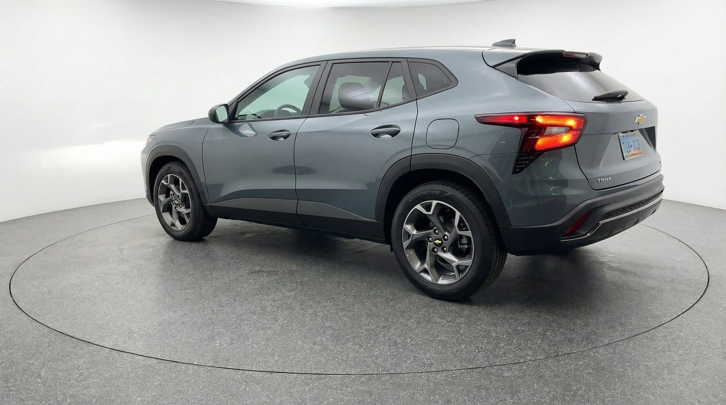 Thumbnail: 2025 Chevrolet Trax - 6