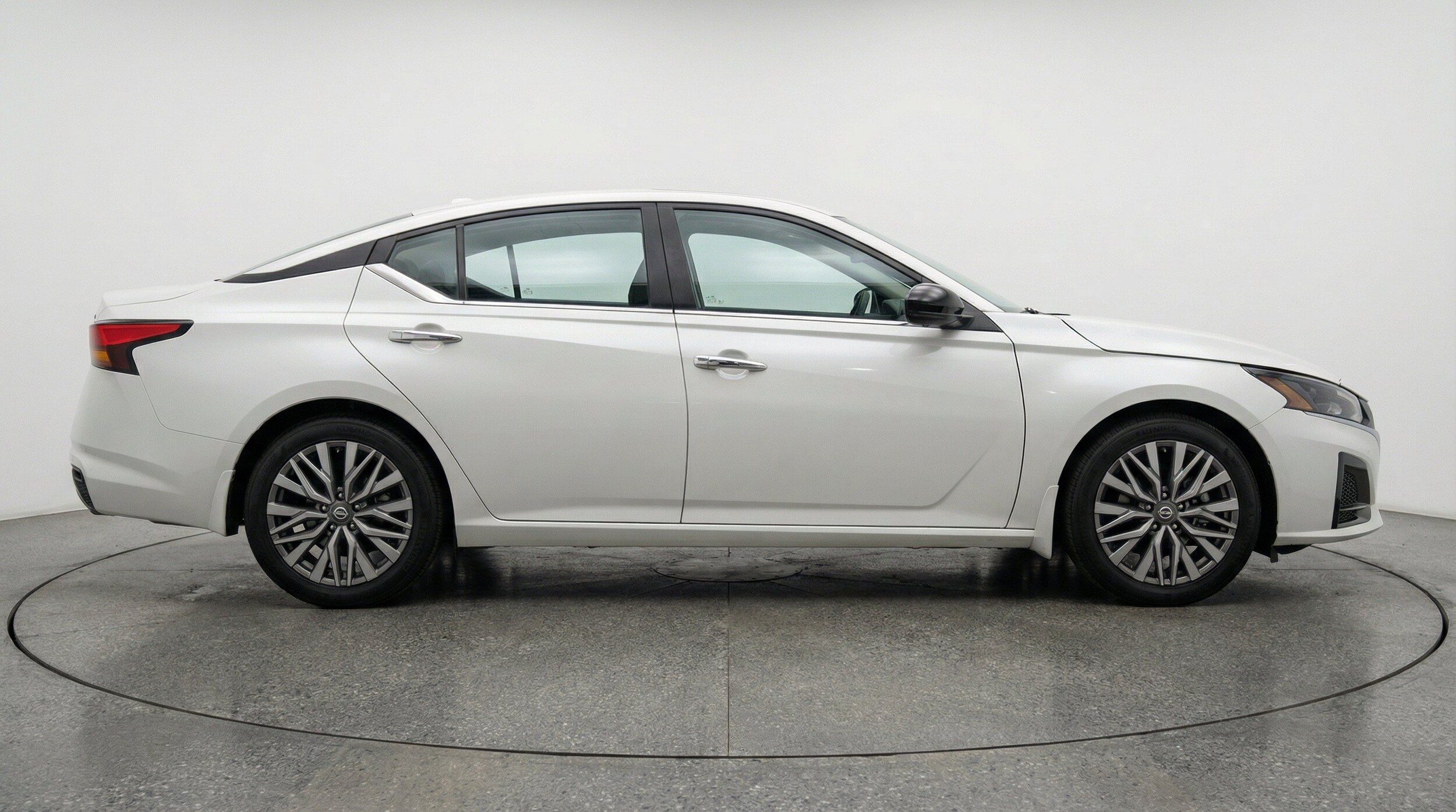 Thumbnail: 2025 Nissan Altima - 11