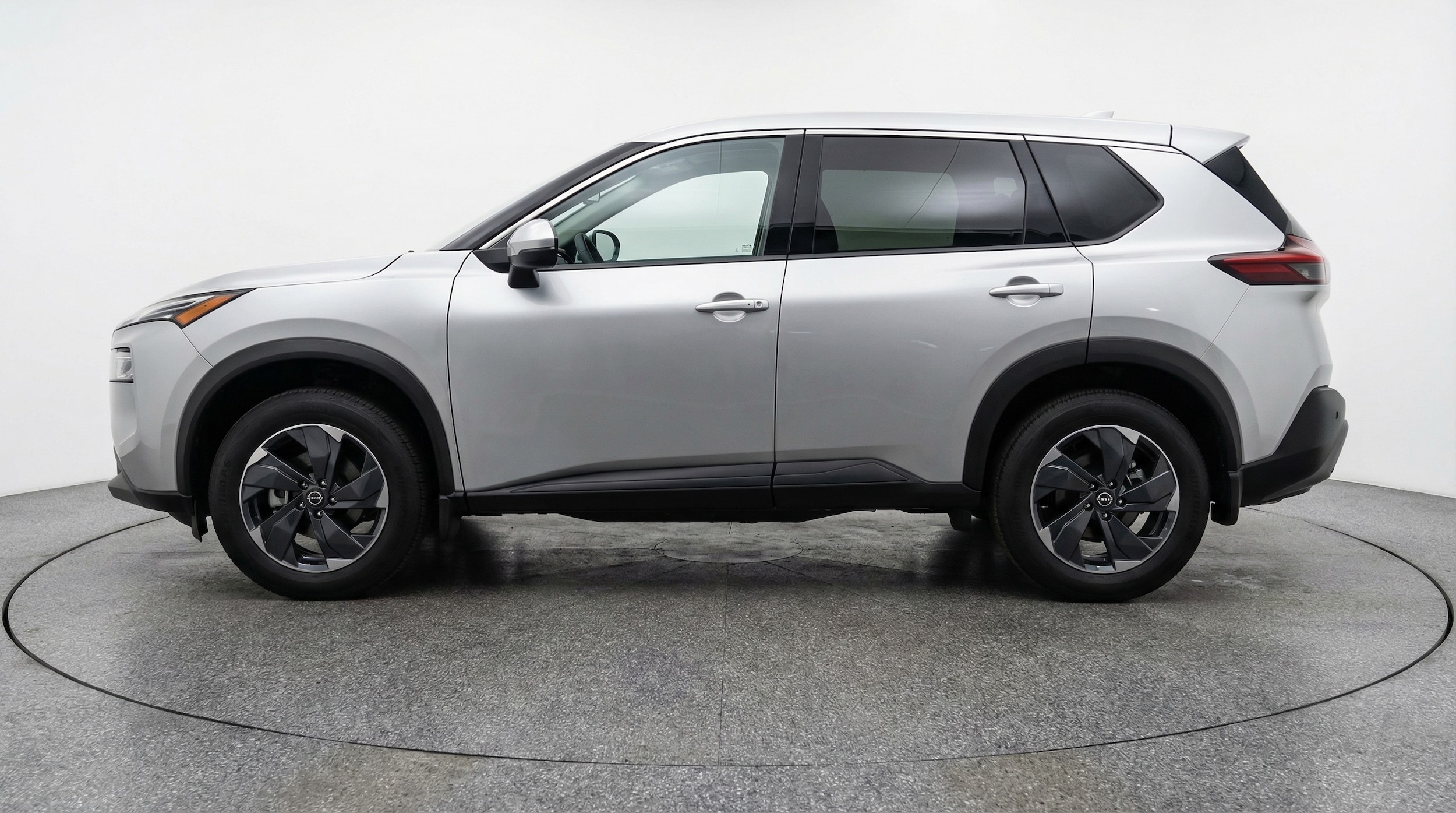 Thumbnail: 2025 Nissan Rogue - 4