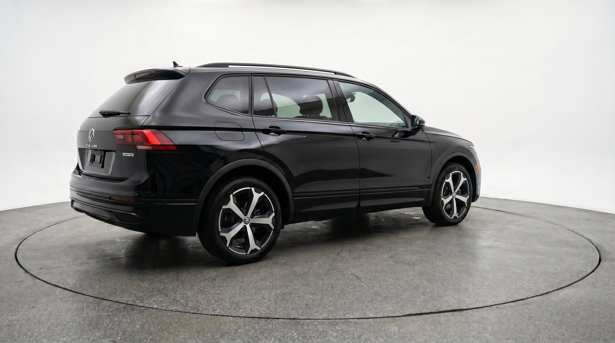 Thumbnail: 2026 Volkswagen Tiguan - 9