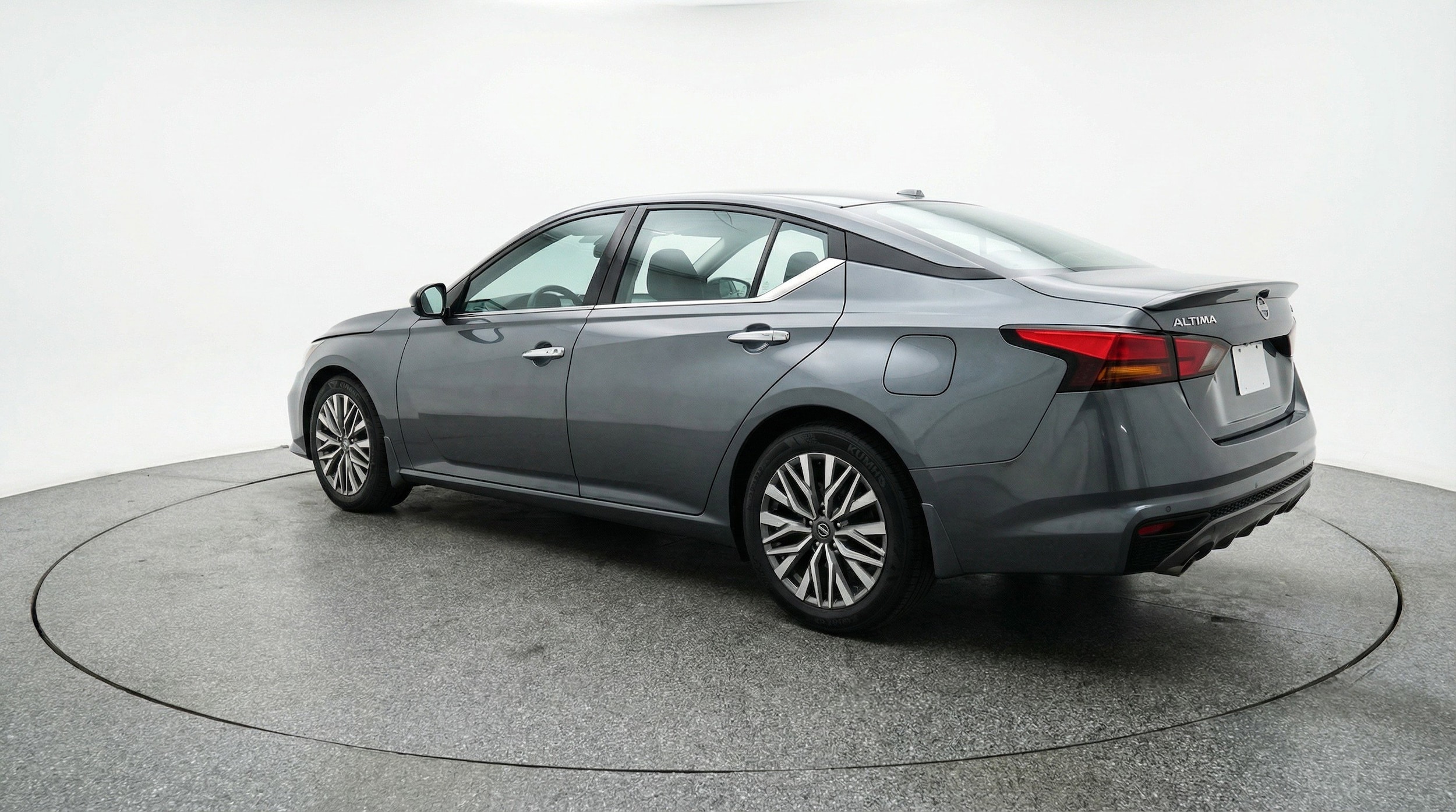 Thumbnail: 2025 Nissan Altima - 6