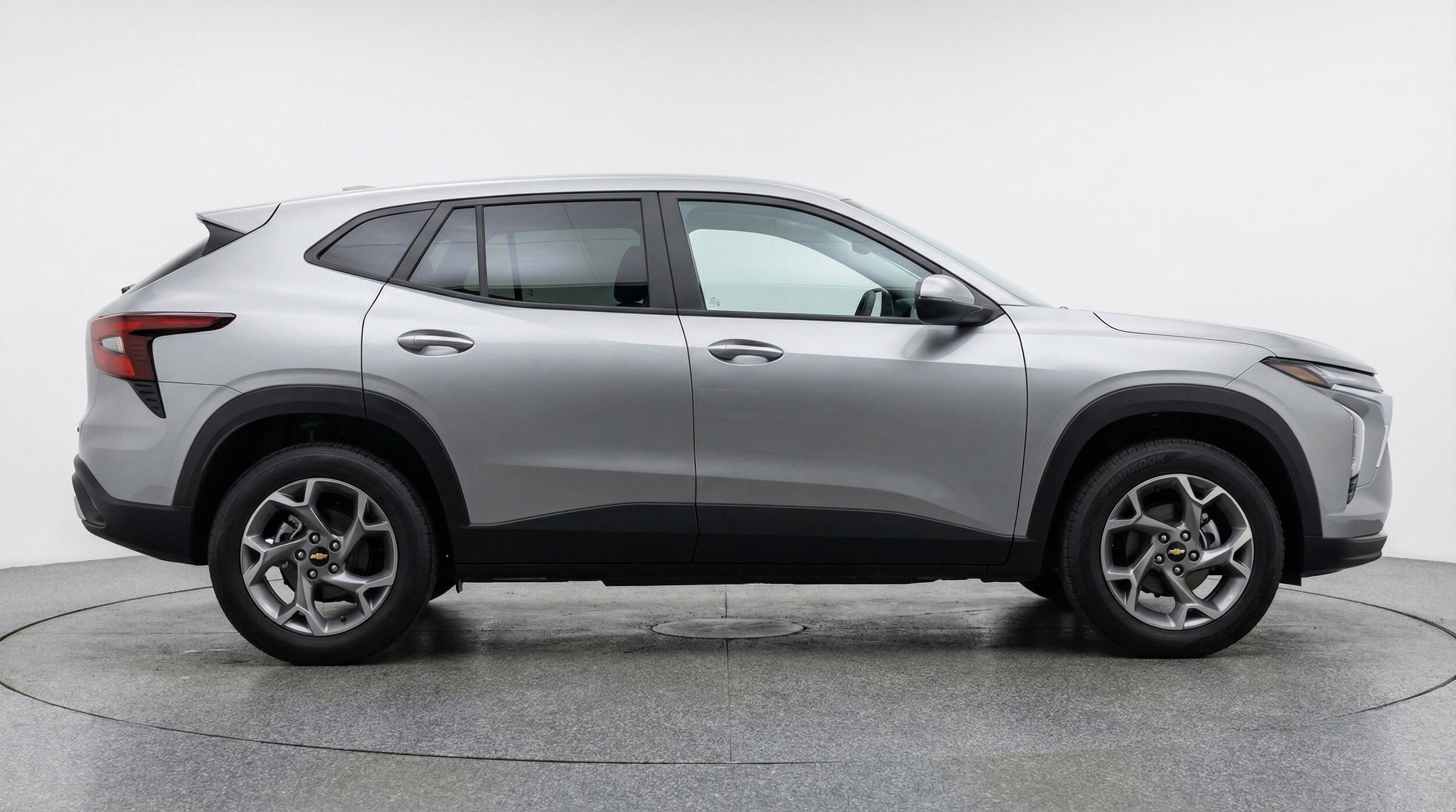 Thumbnail: 2025 Chevrolet Trax - 11