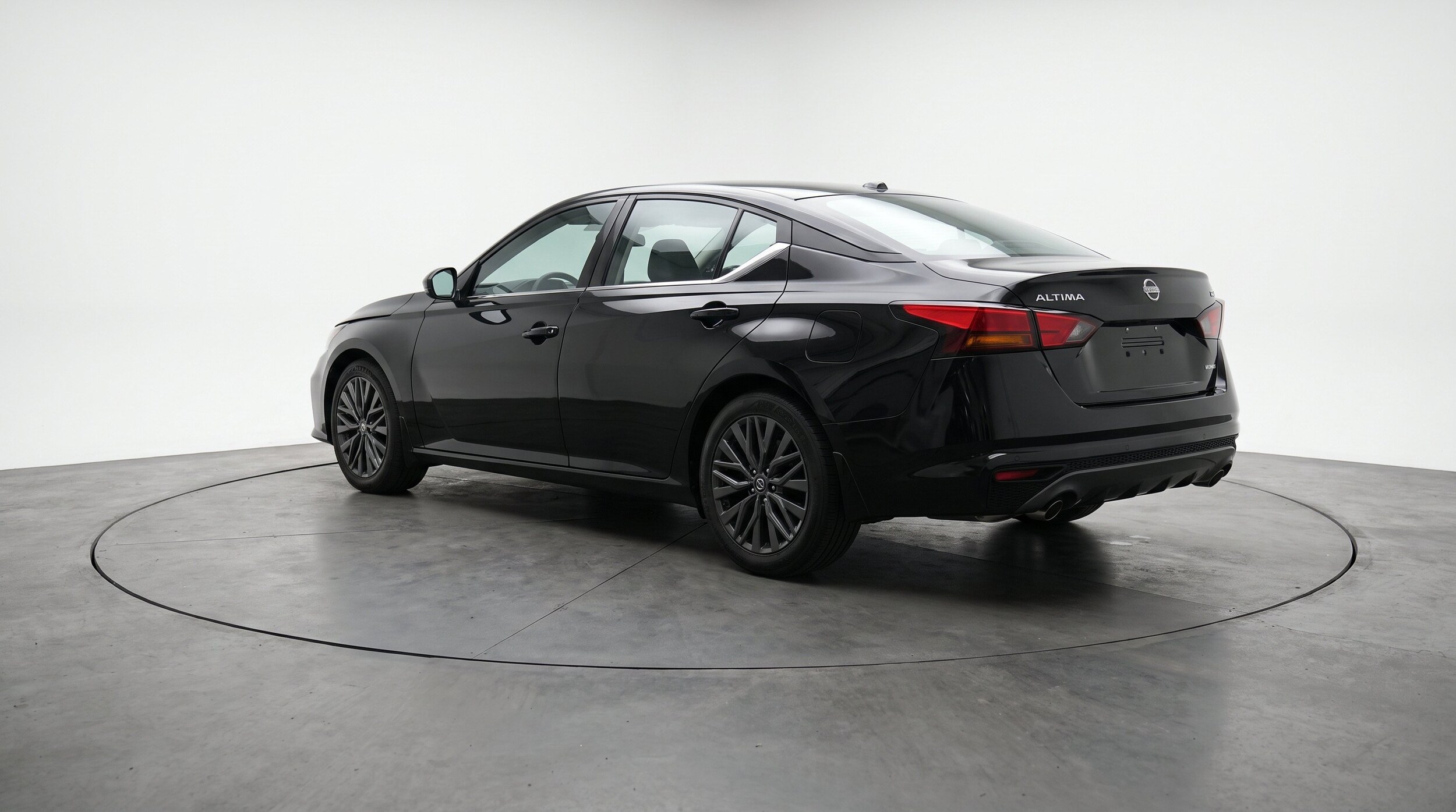 Thumbnail: 2025 Nissan Altima - 6