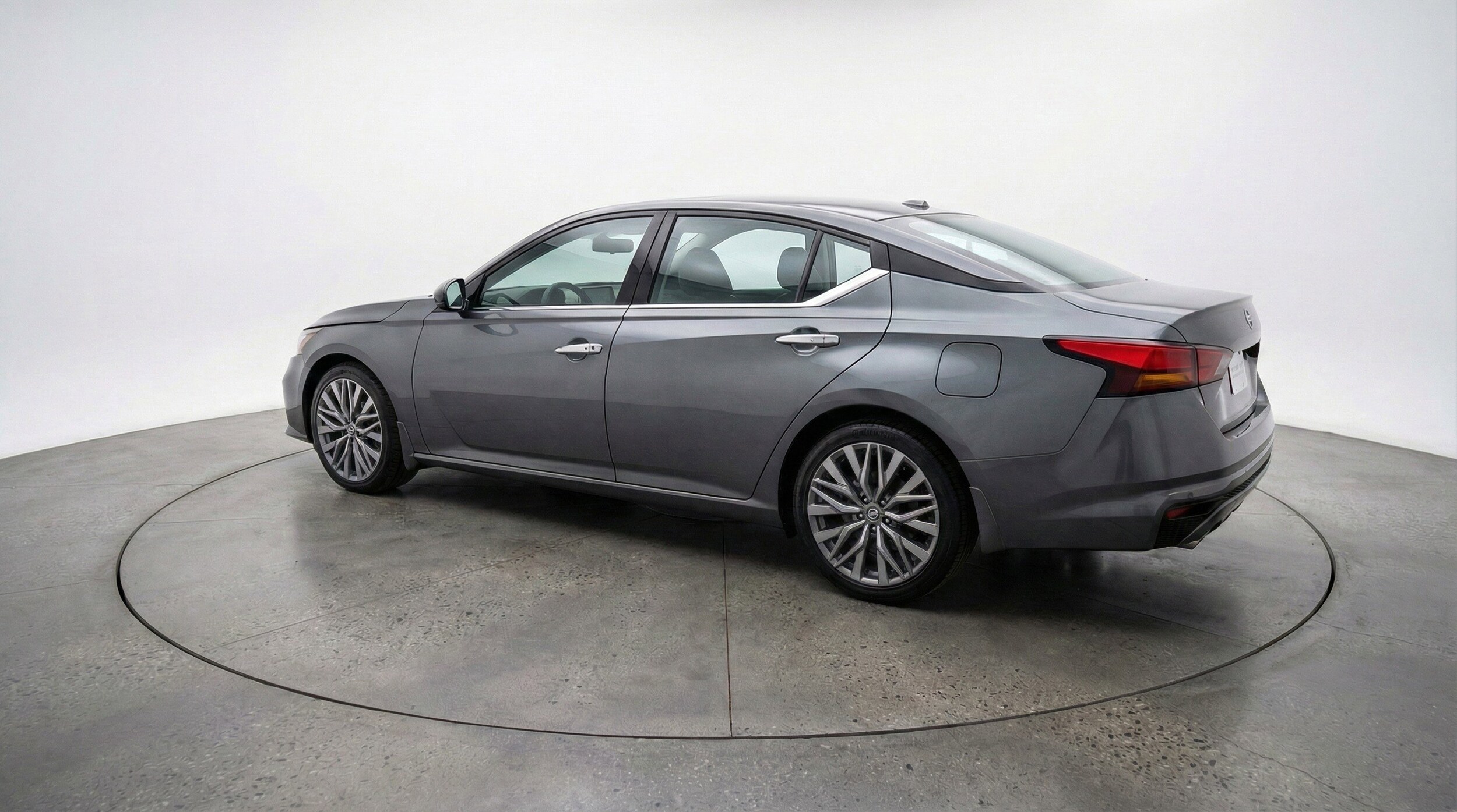 Thumbnail: 2025 Nissan Altima - 6