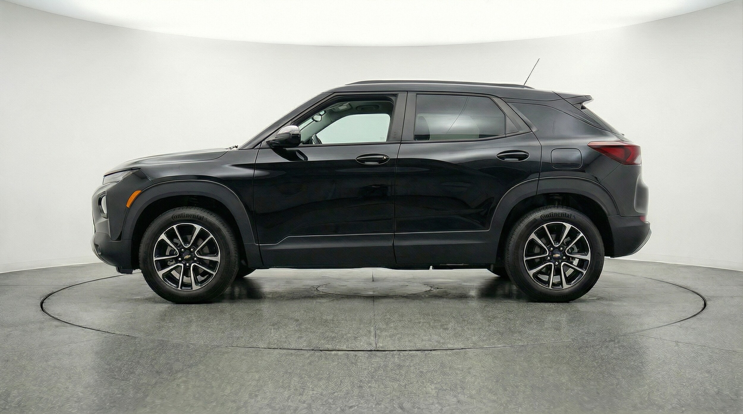 Thumbnail: 2025 Chevrolet TrailBlazer - 4