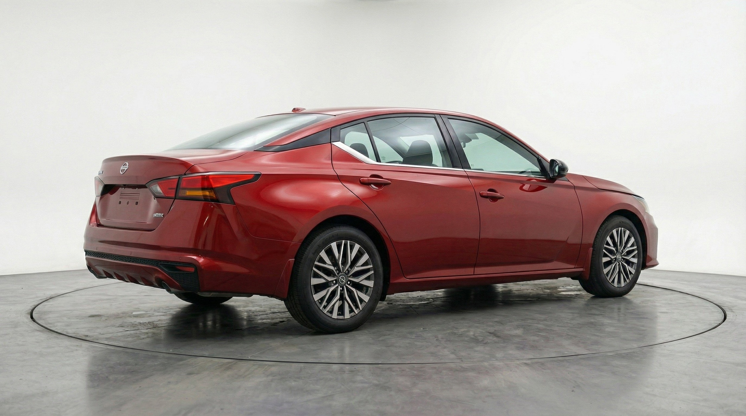 Thumbnail: 2025 Nissan Altima - 9