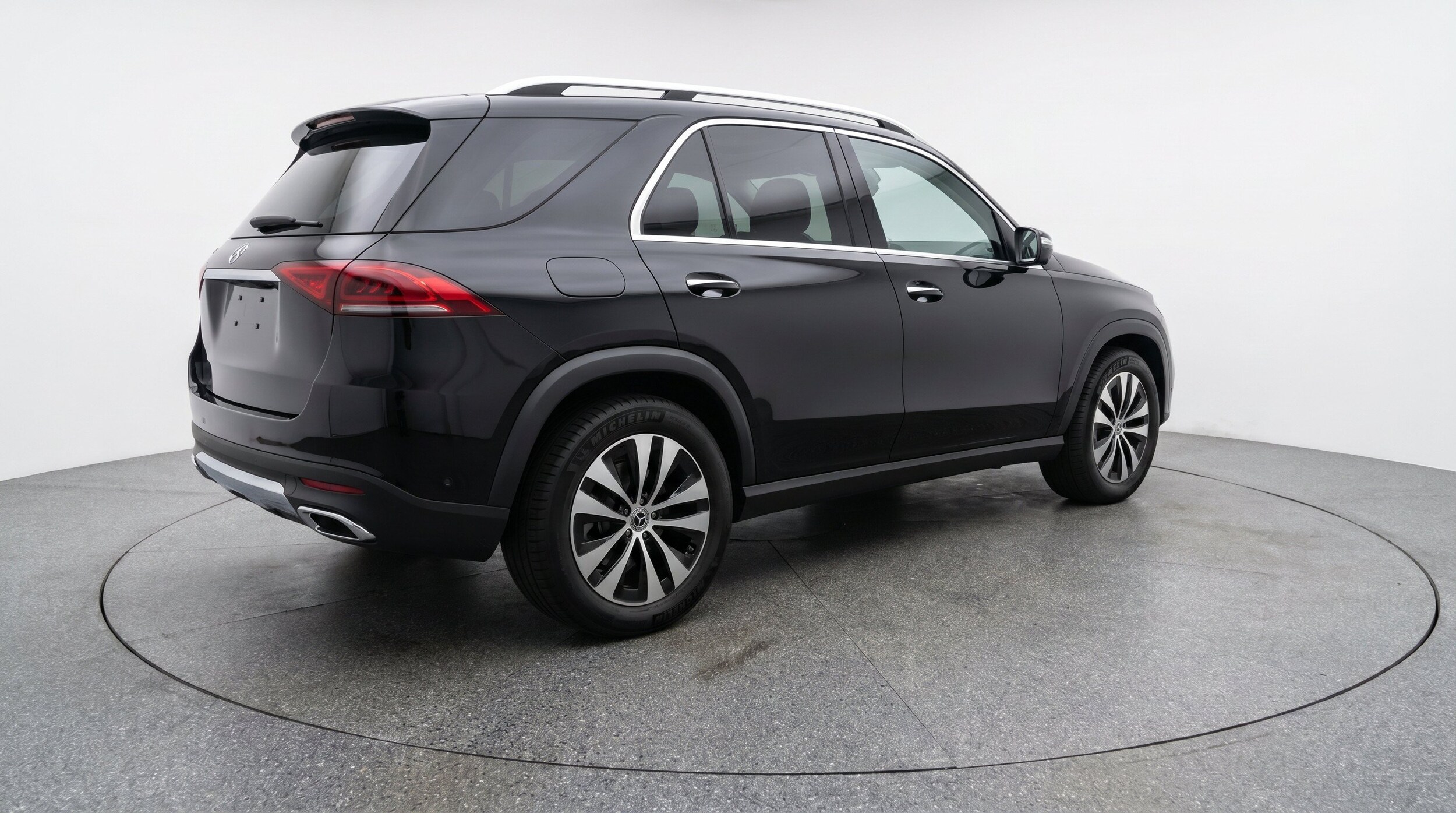 Thumbnail: 2026 Mercedes-Benz GLE - 9