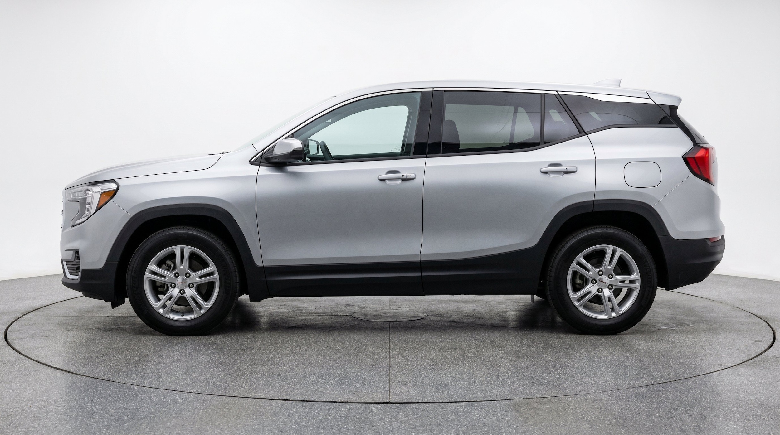 Thumbnail: 2024 GMC Terrain - 5