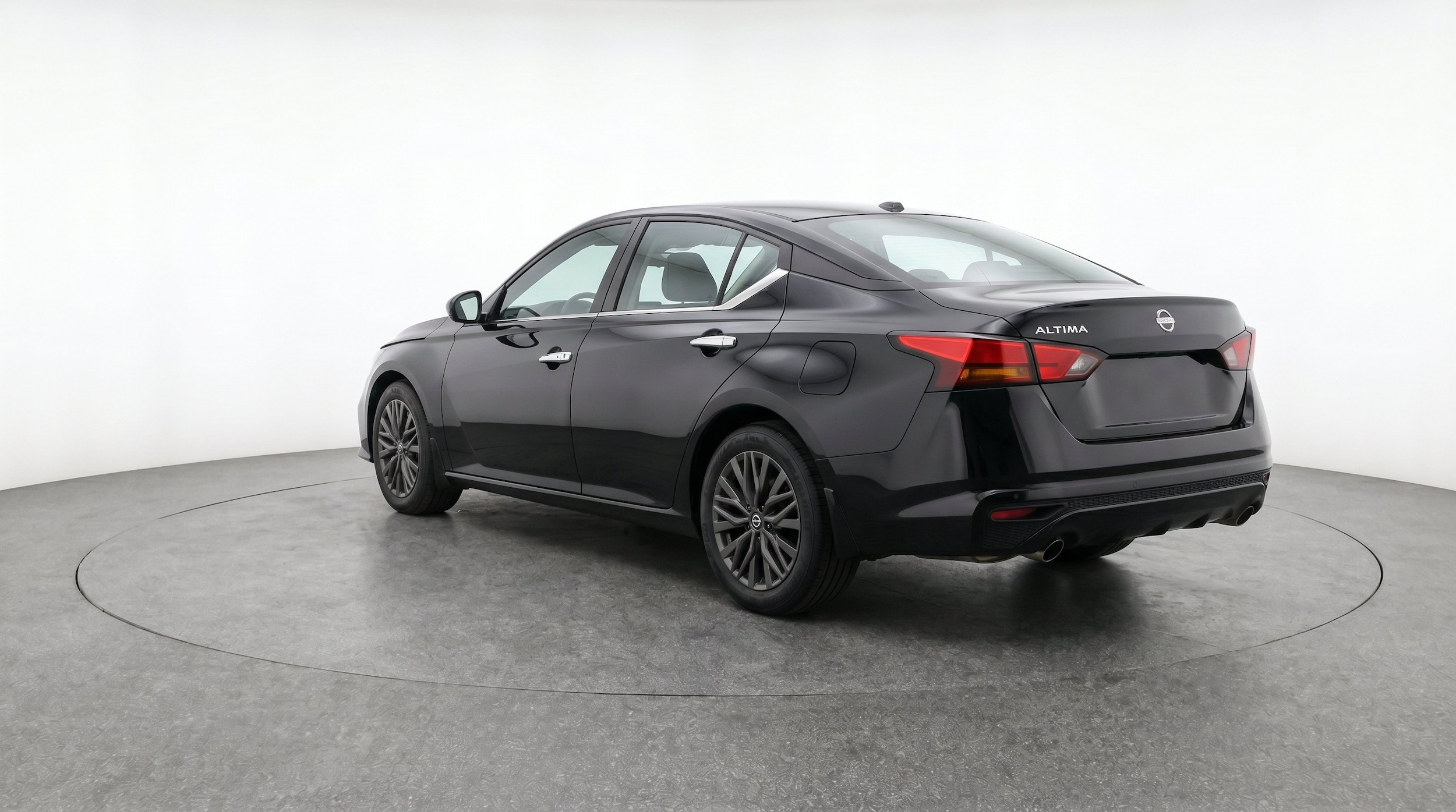 Thumbnail: 2025 Nissan Altima - 6