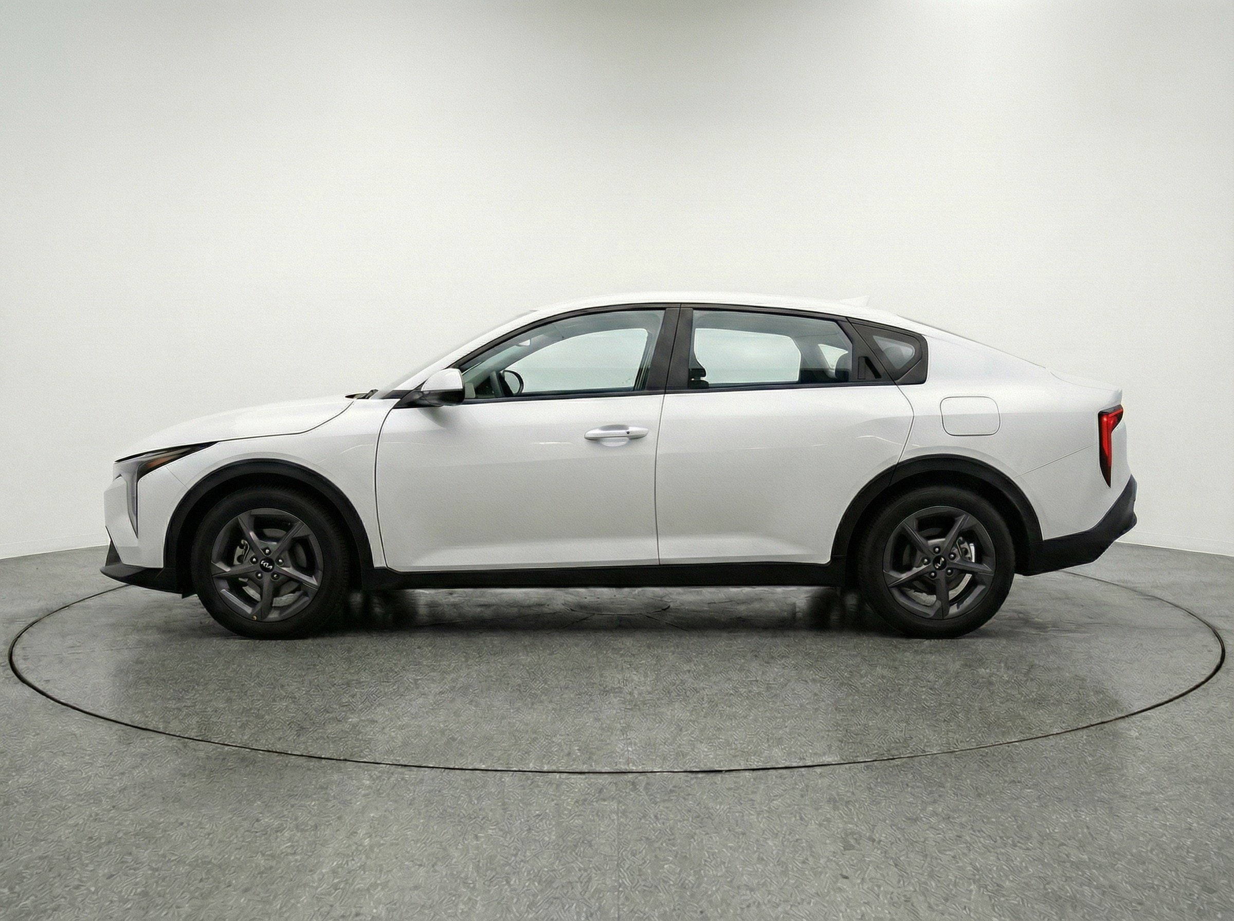 Thumbnail: 2025 Kia K4 - 5