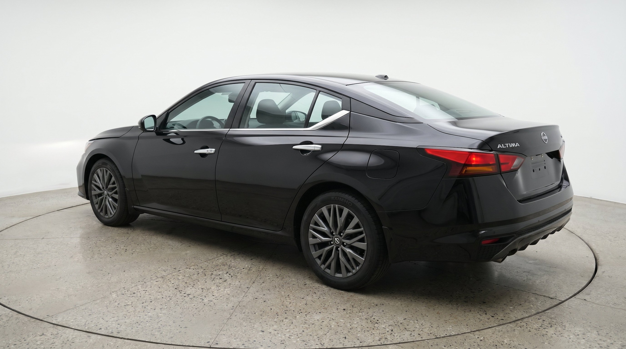 Thumbnail: 2025 Nissan Altima - 6