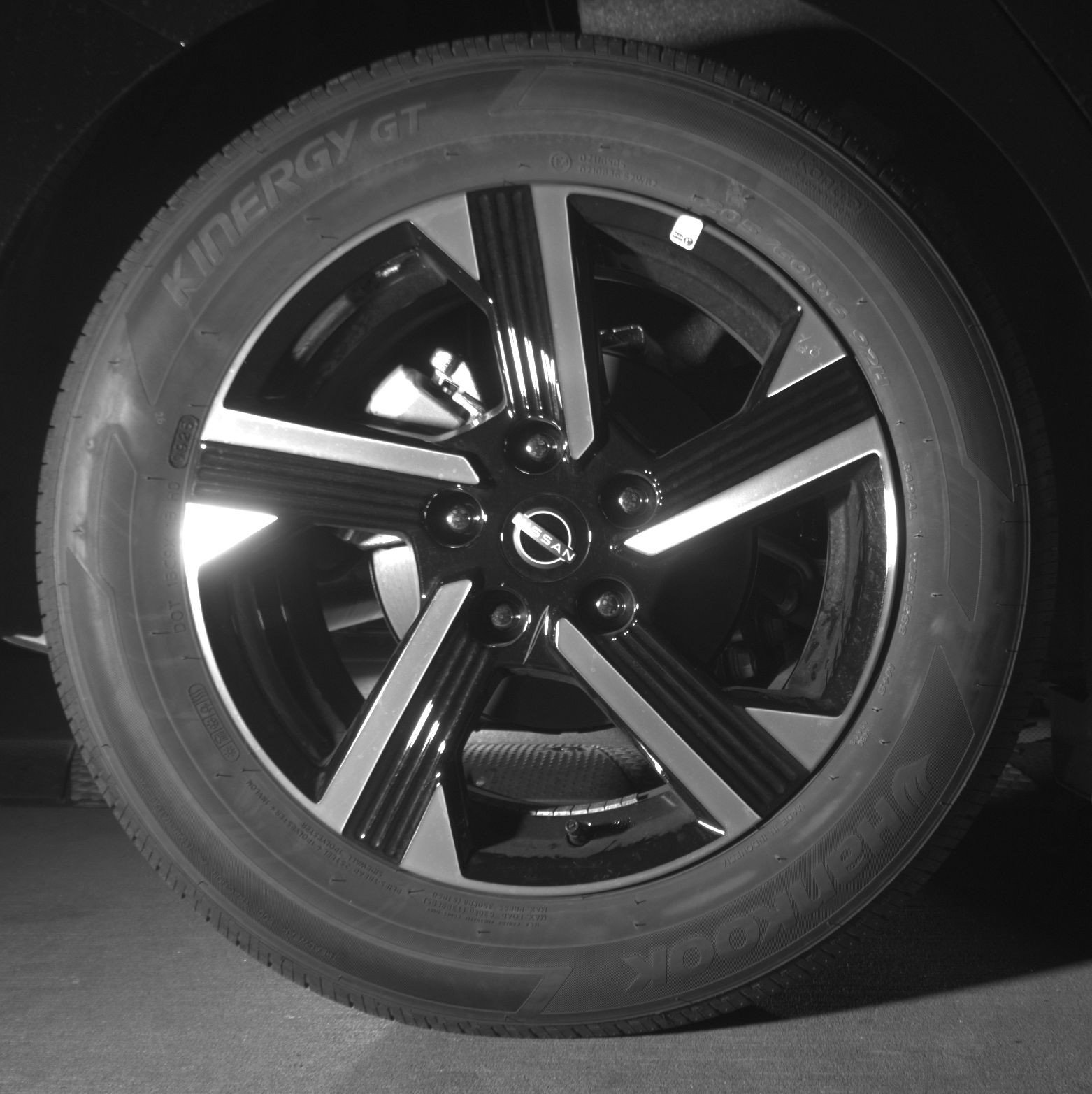 Thumbnail: 2025 Nissan Sentra - 15