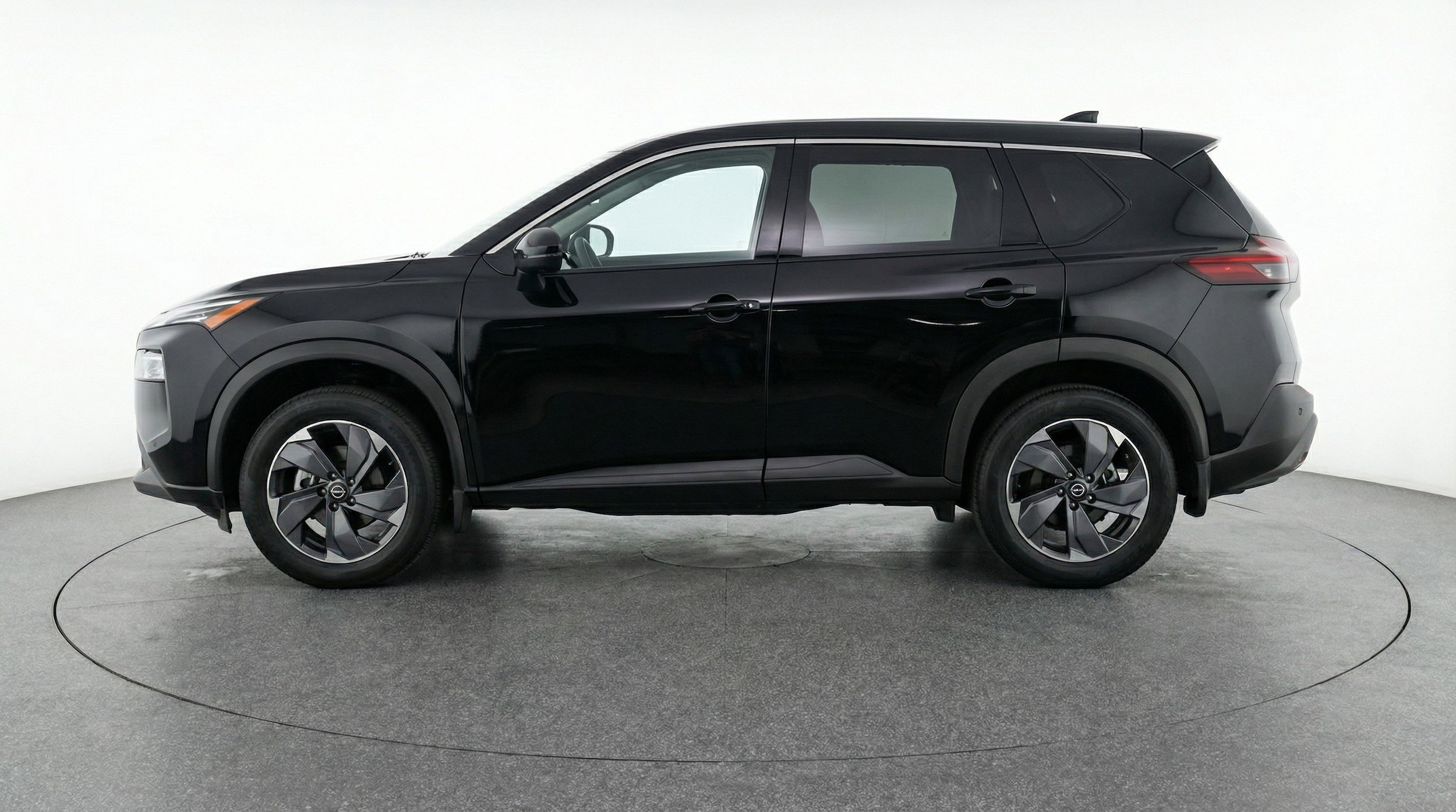 Thumbnail: 2025 Nissan Rogue - 5