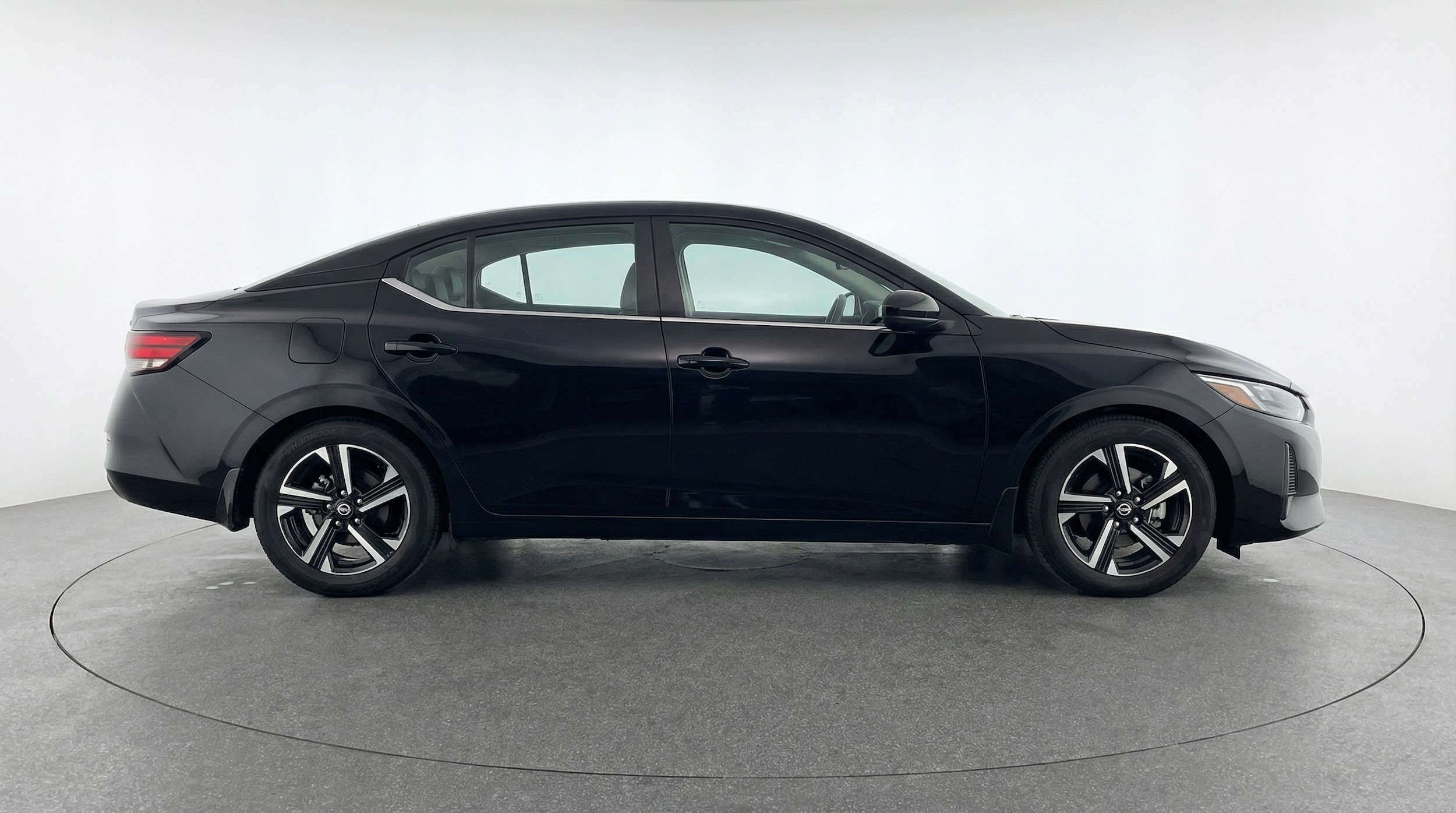 Thumbnail: 2025 Nissan Sentra - 8