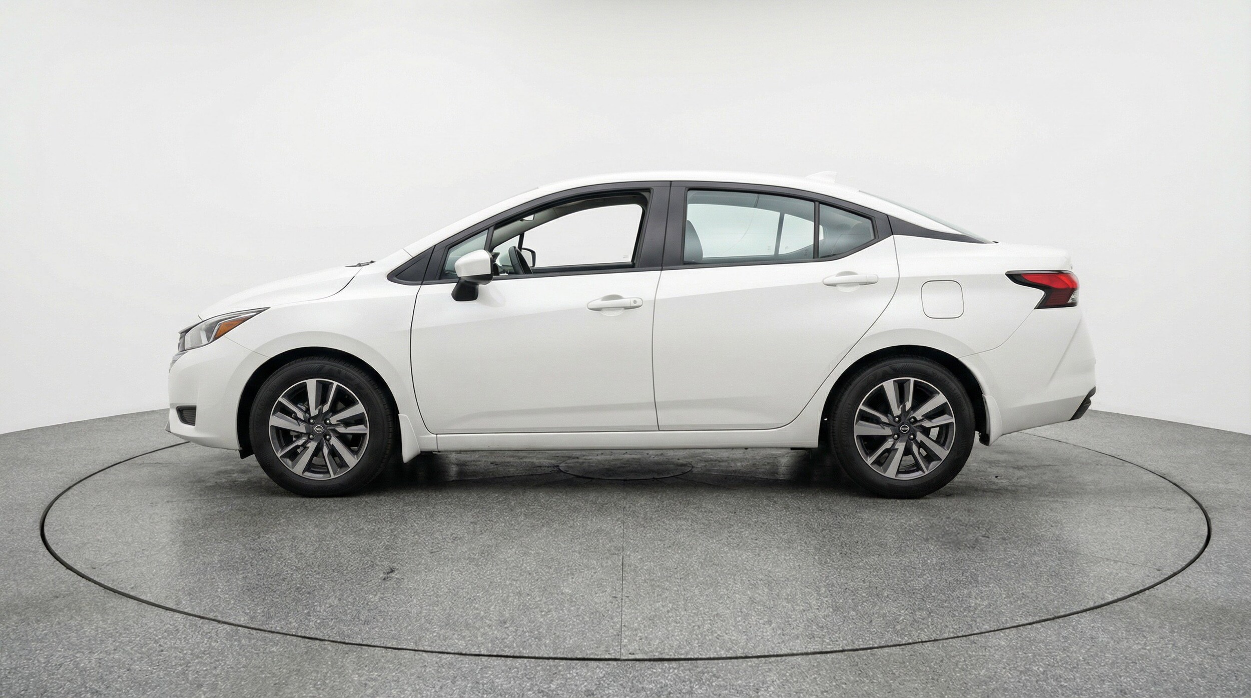 Thumbnail: 2025 Nissan Versa - 5