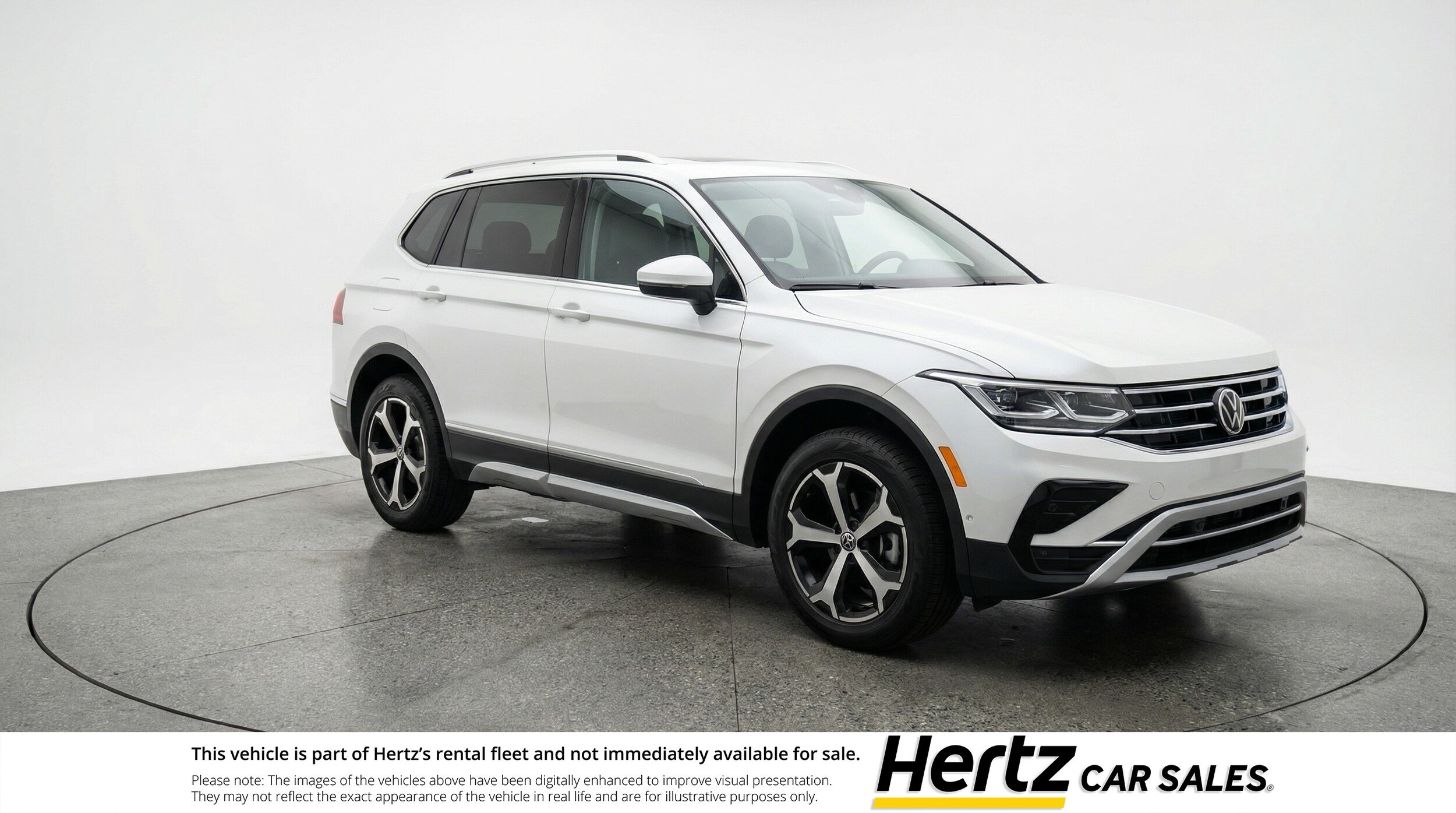 Thumbnail: 2026 Volkswagen Tiguan - 1
