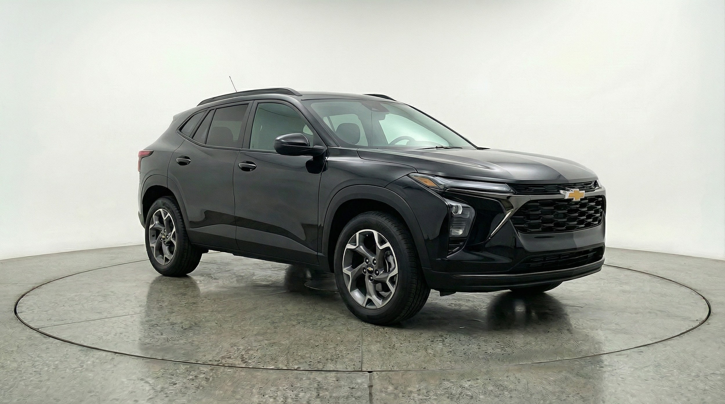 Thumbnail: 2025 Chevrolet Trax - 1