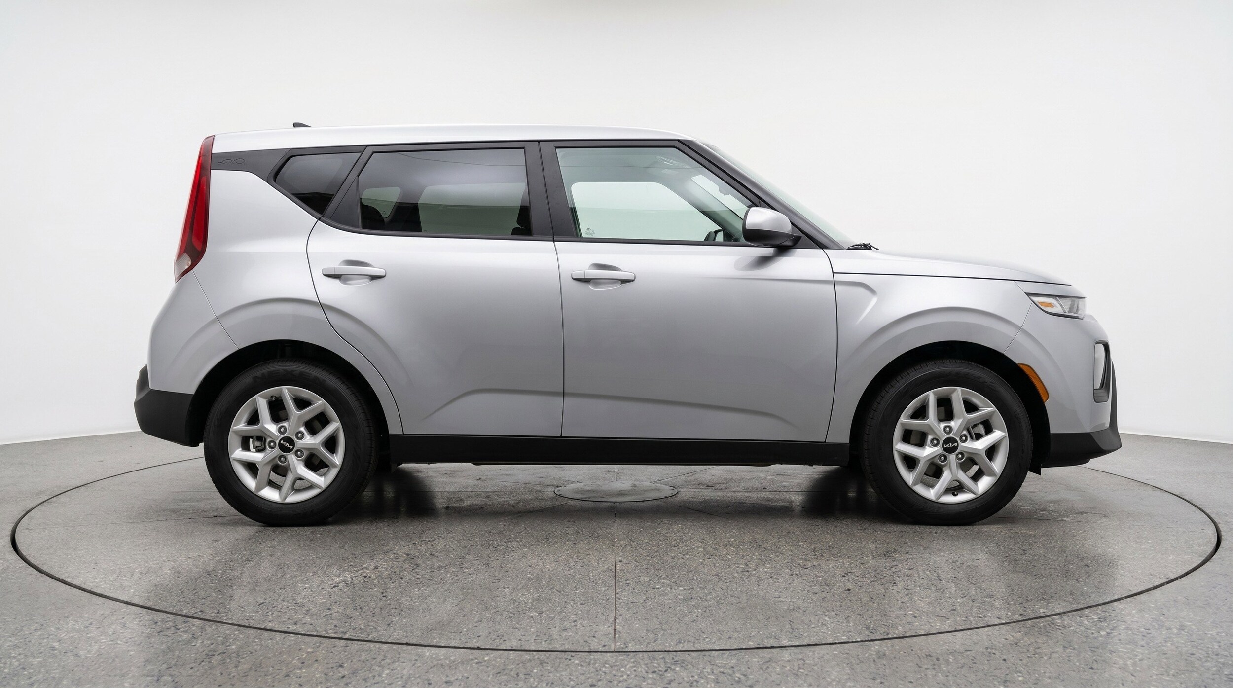 Thumbnail: 2025 Kia Soul - 11