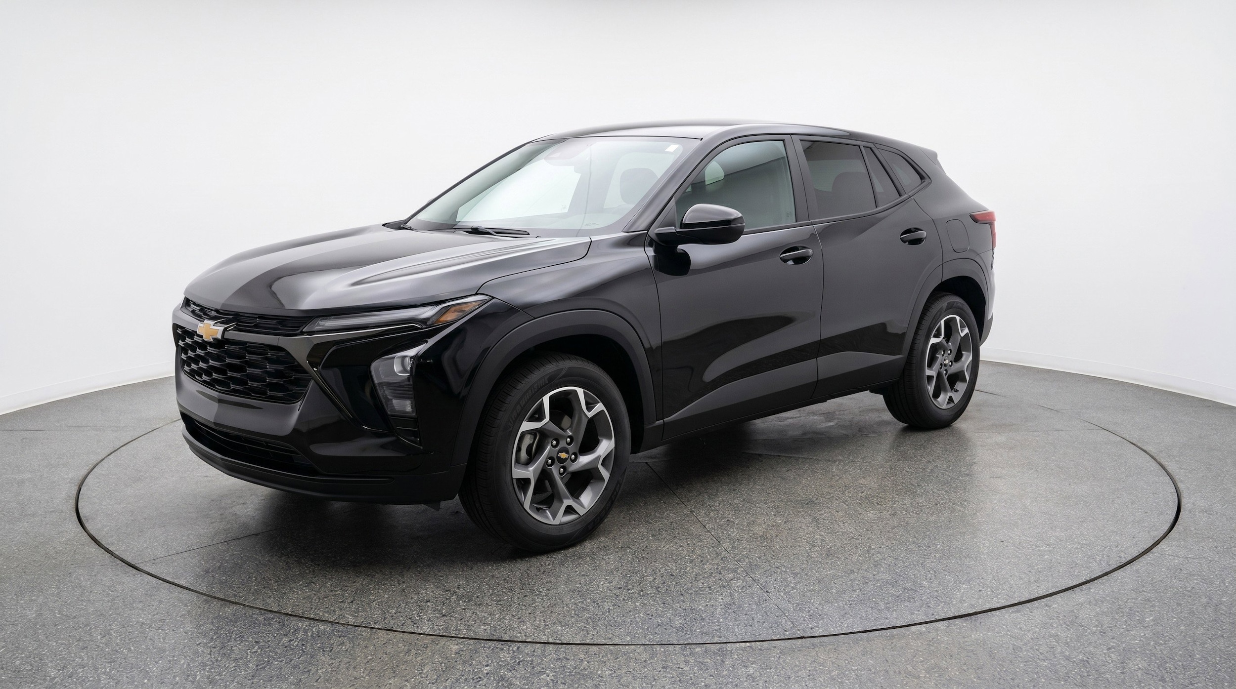 Thumbnail: 2025 Chevrolet Trax - 3