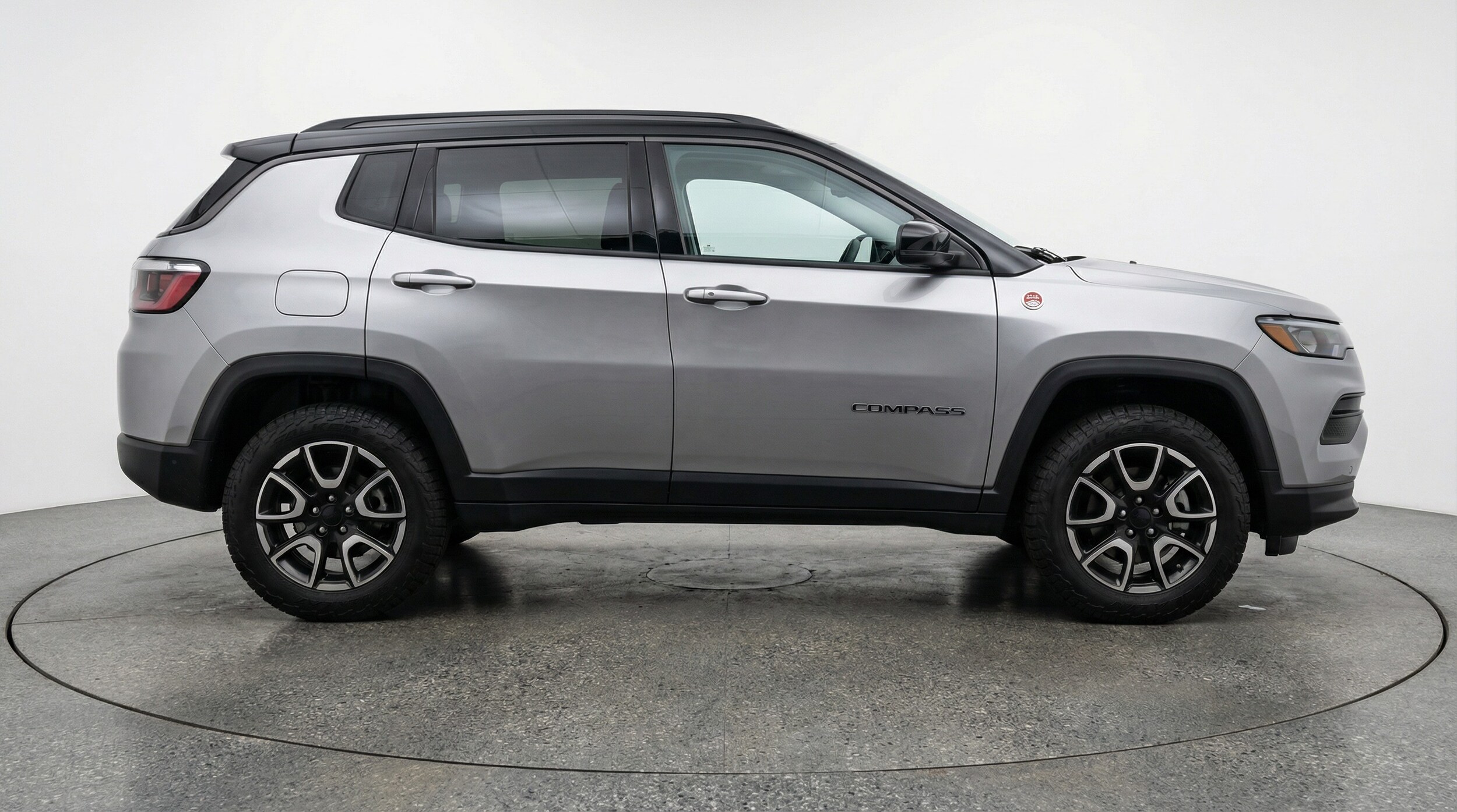 Thumbnail: 2025 Jeep Compass - 8