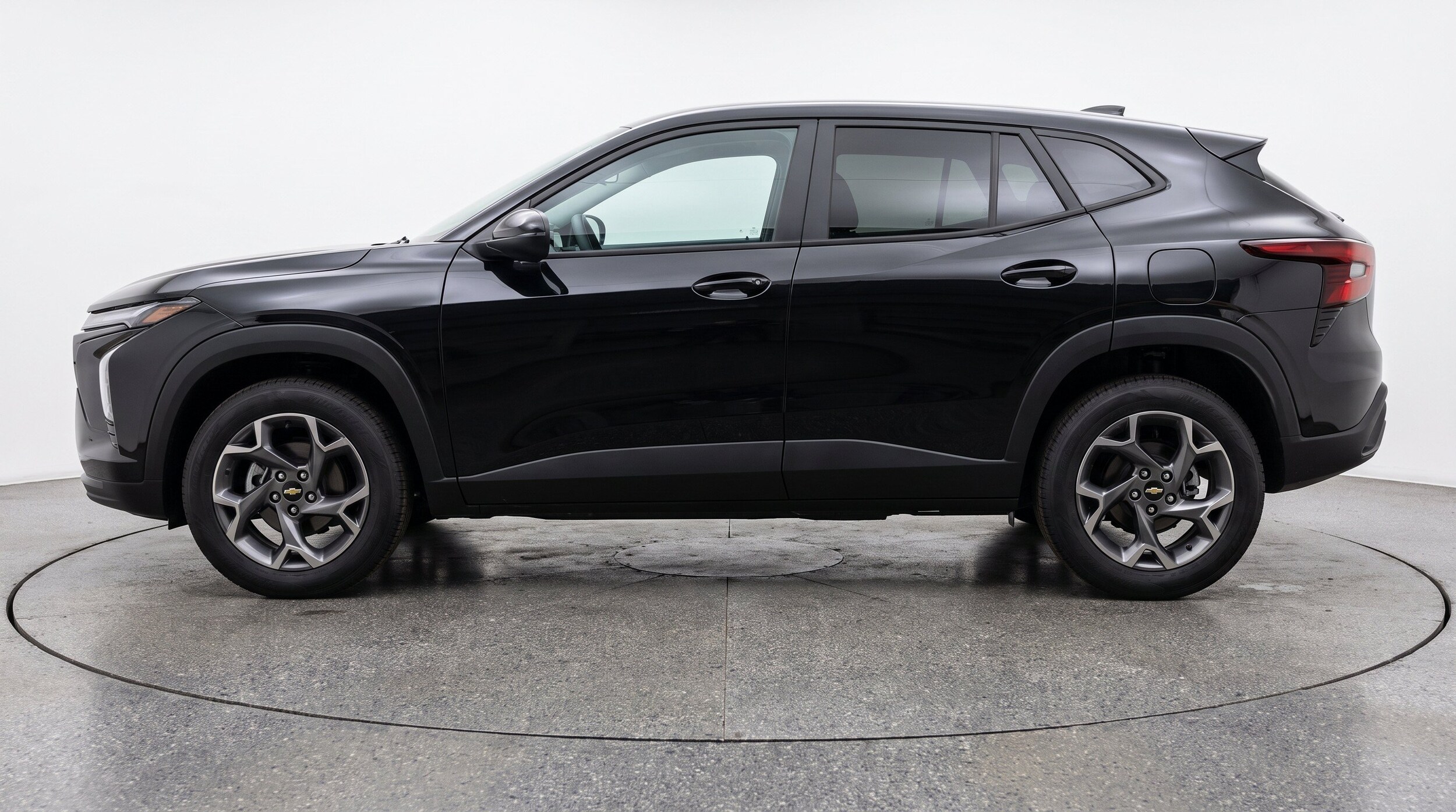 Thumbnail: 2025 Chevrolet Trax - 5
