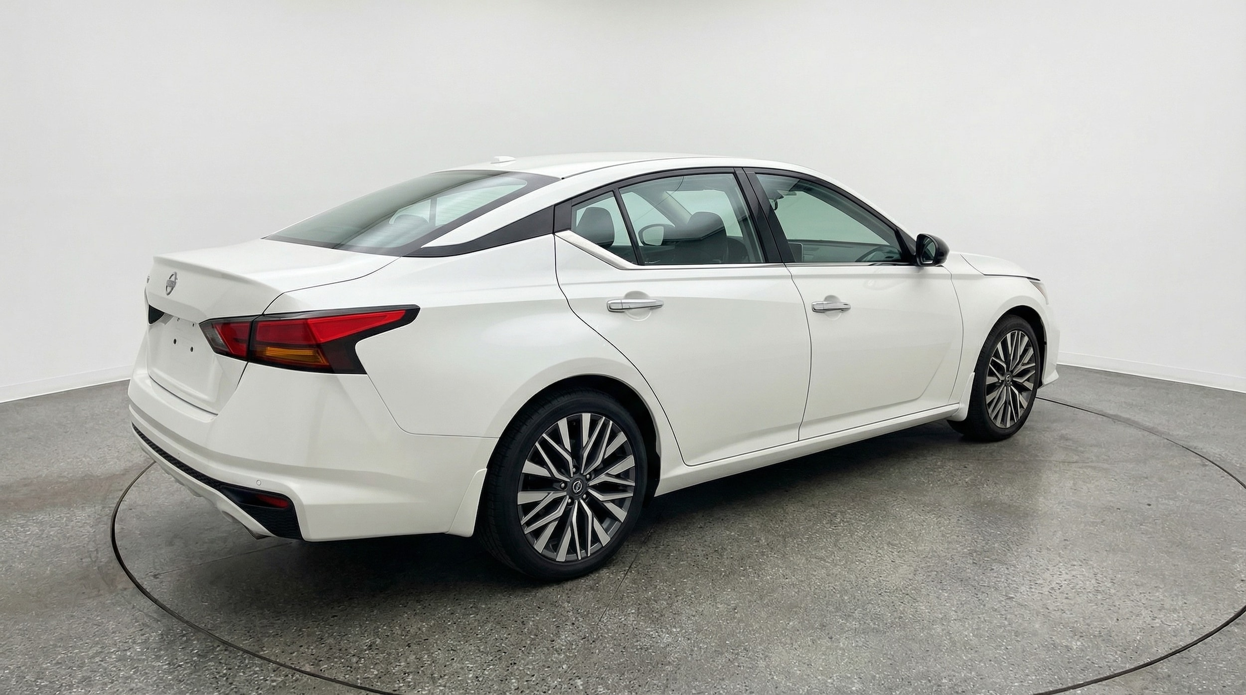 Thumbnail: 2025 Nissan Altima - 7