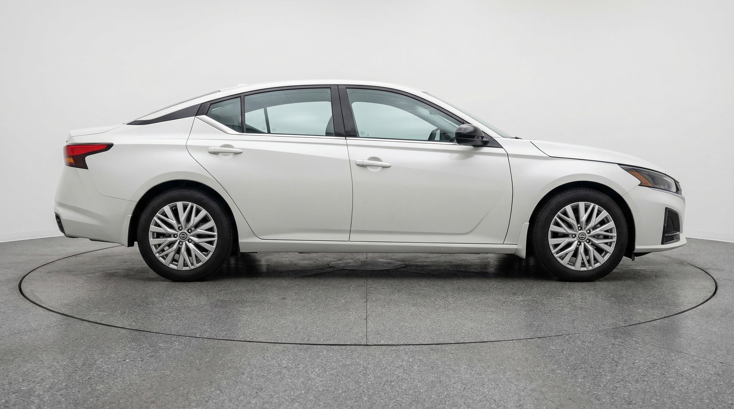 Thumbnail: 2025 Nissan Altima - 11