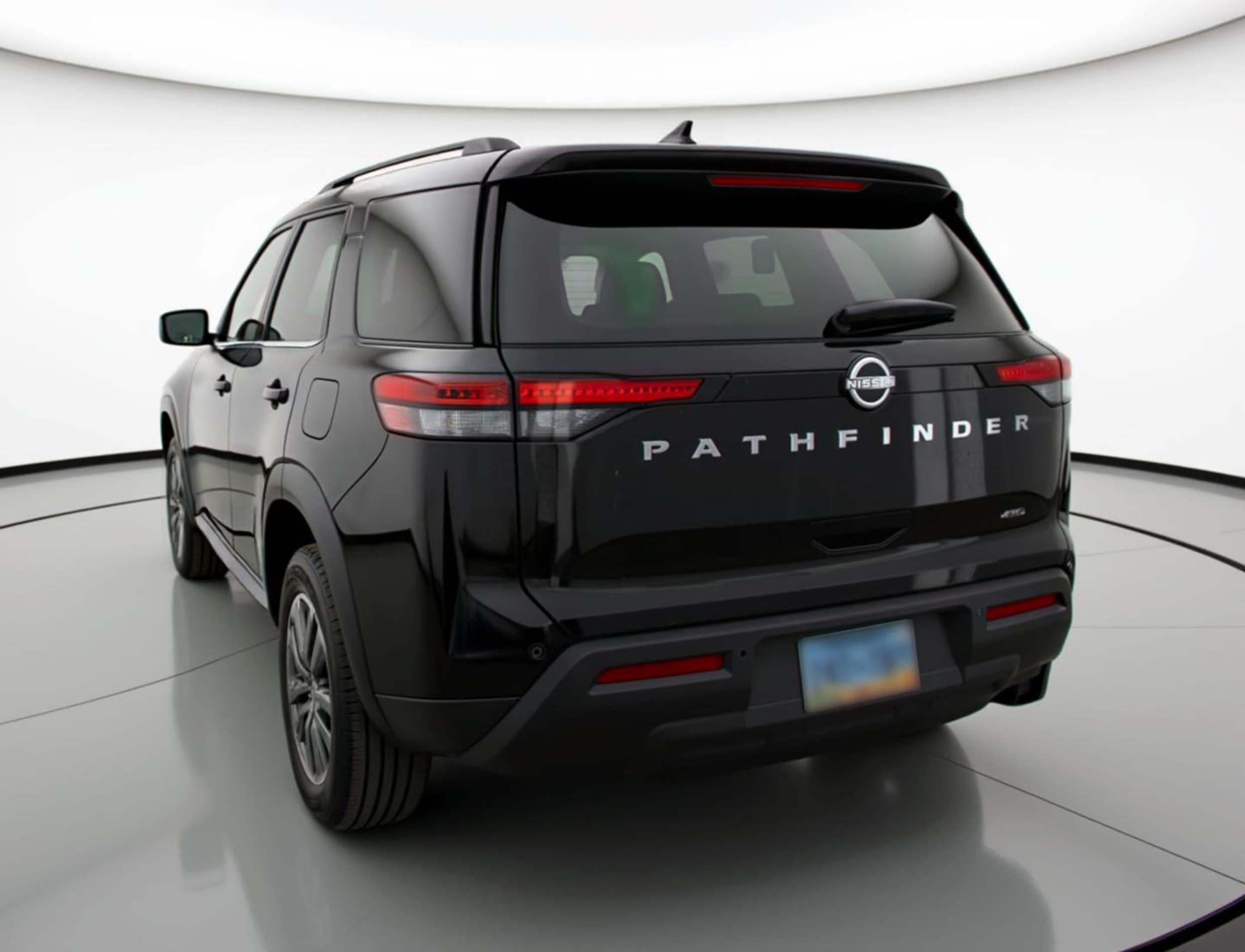 Thumbnail: 2025 Nissan Pathfinder - 5