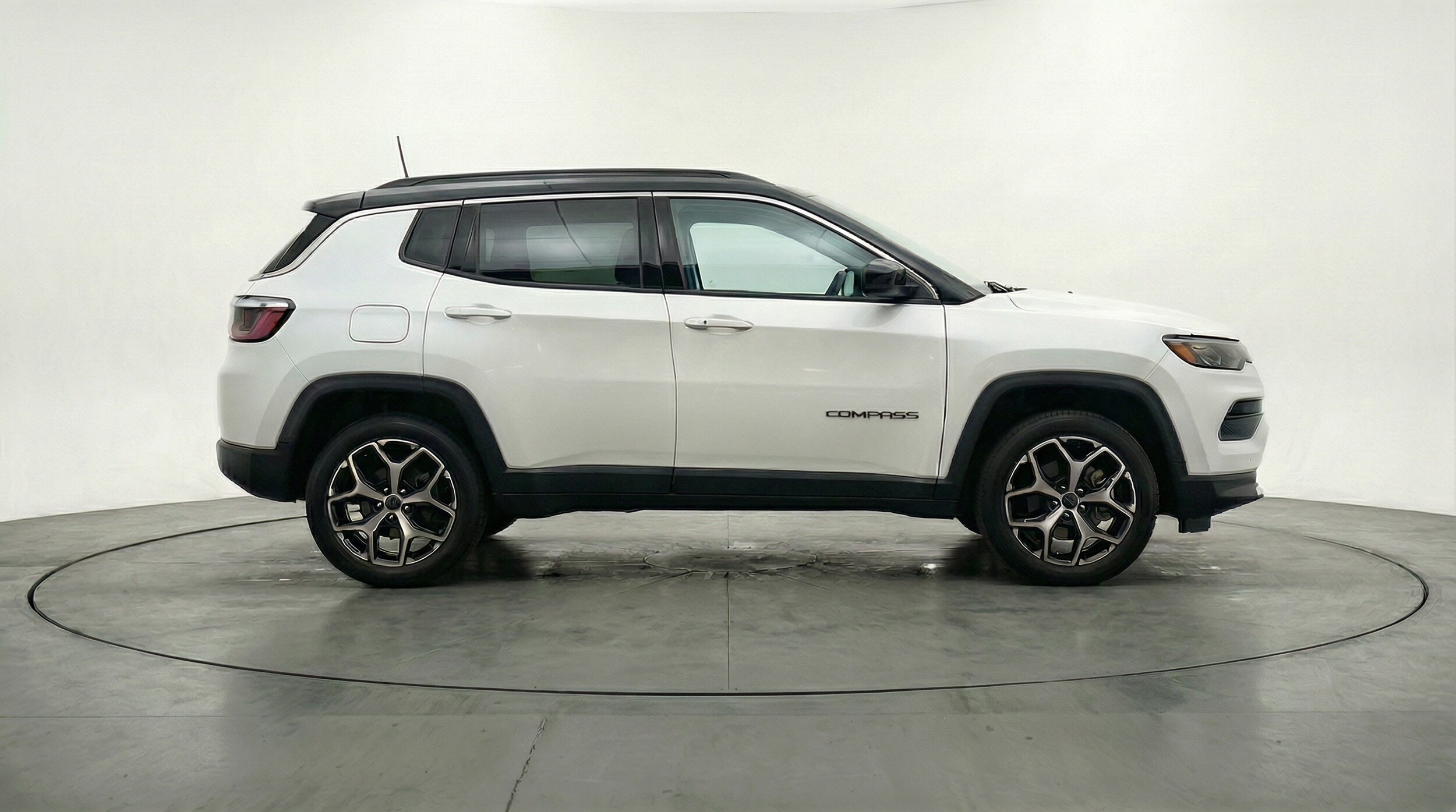 Thumbnail: 2025 Jeep Compass - 8